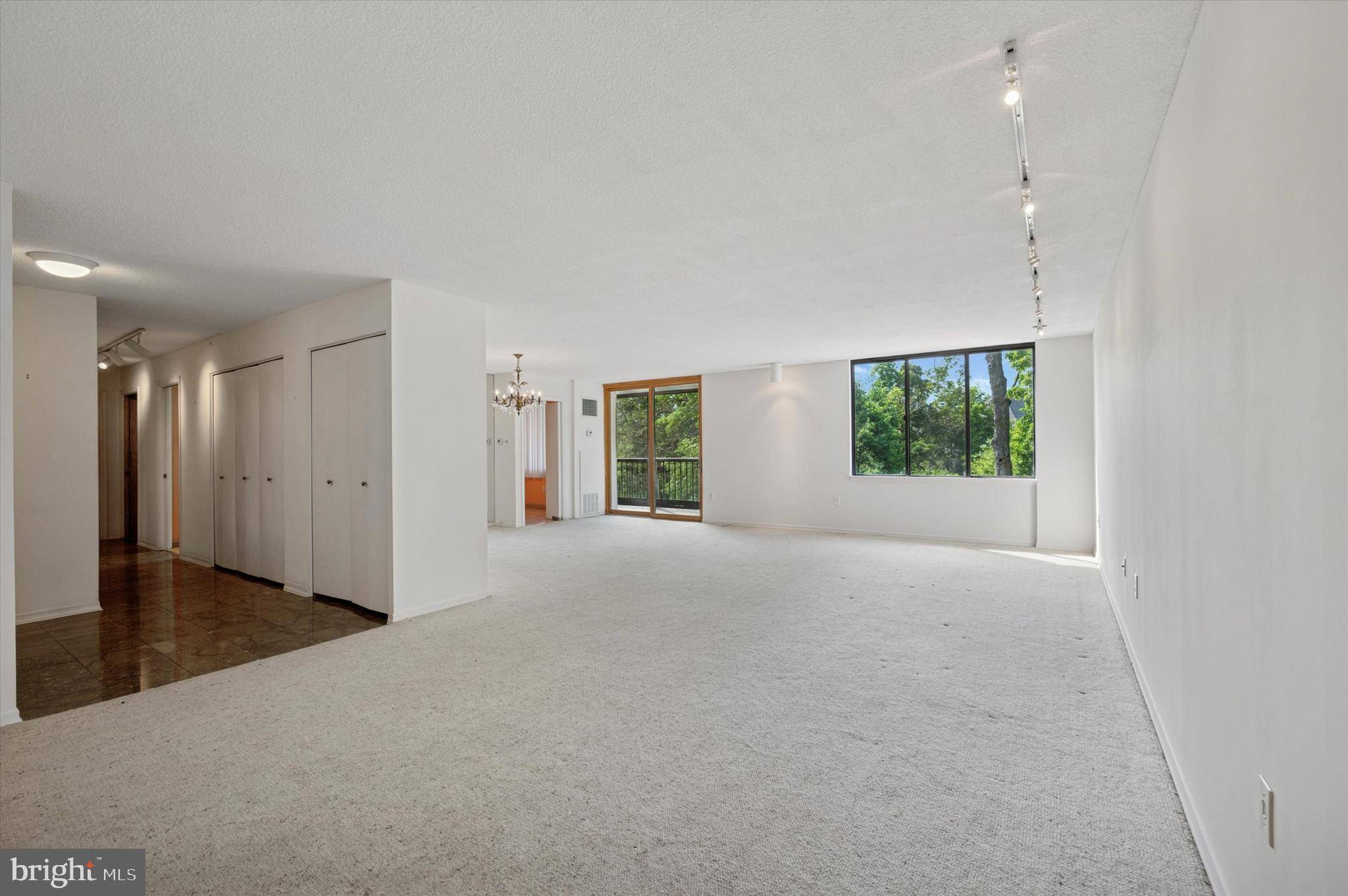 Elkins Park, PA 19027,8302 OLD YORK RD #B34