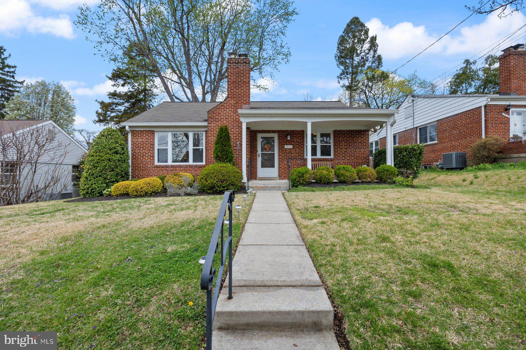 Kensington, MD 20895,5015 CUSHING DR