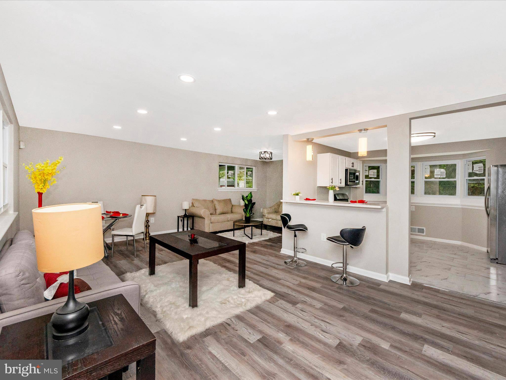 Adelphi, MD 20783,10403 GLENMORE DR