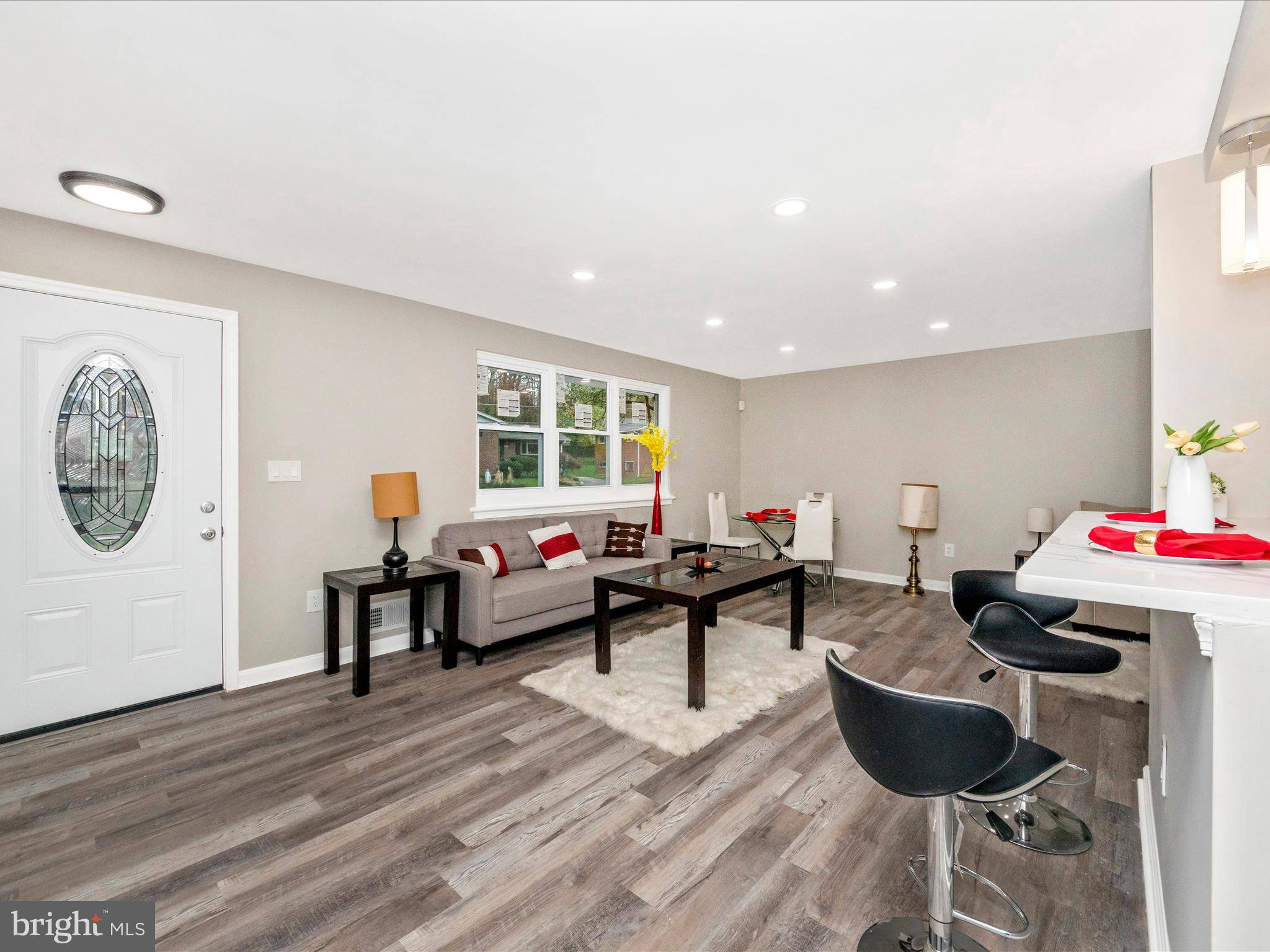 Adelphi, MD 20783,10403 GLENMORE DR