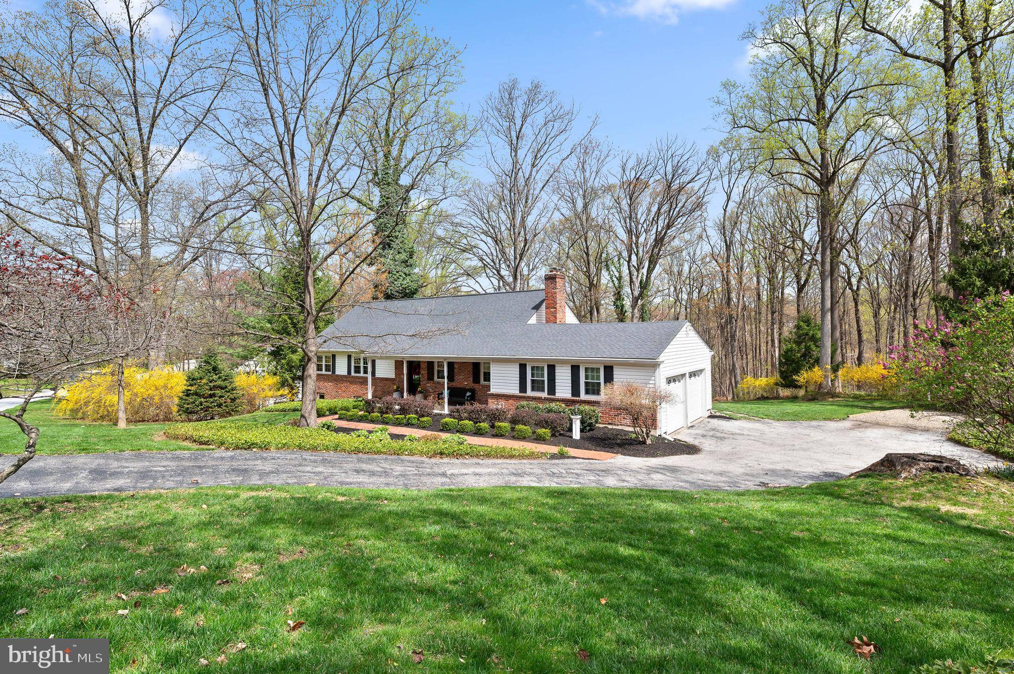 Paoli, PA 19301,419 HILLTOP RD