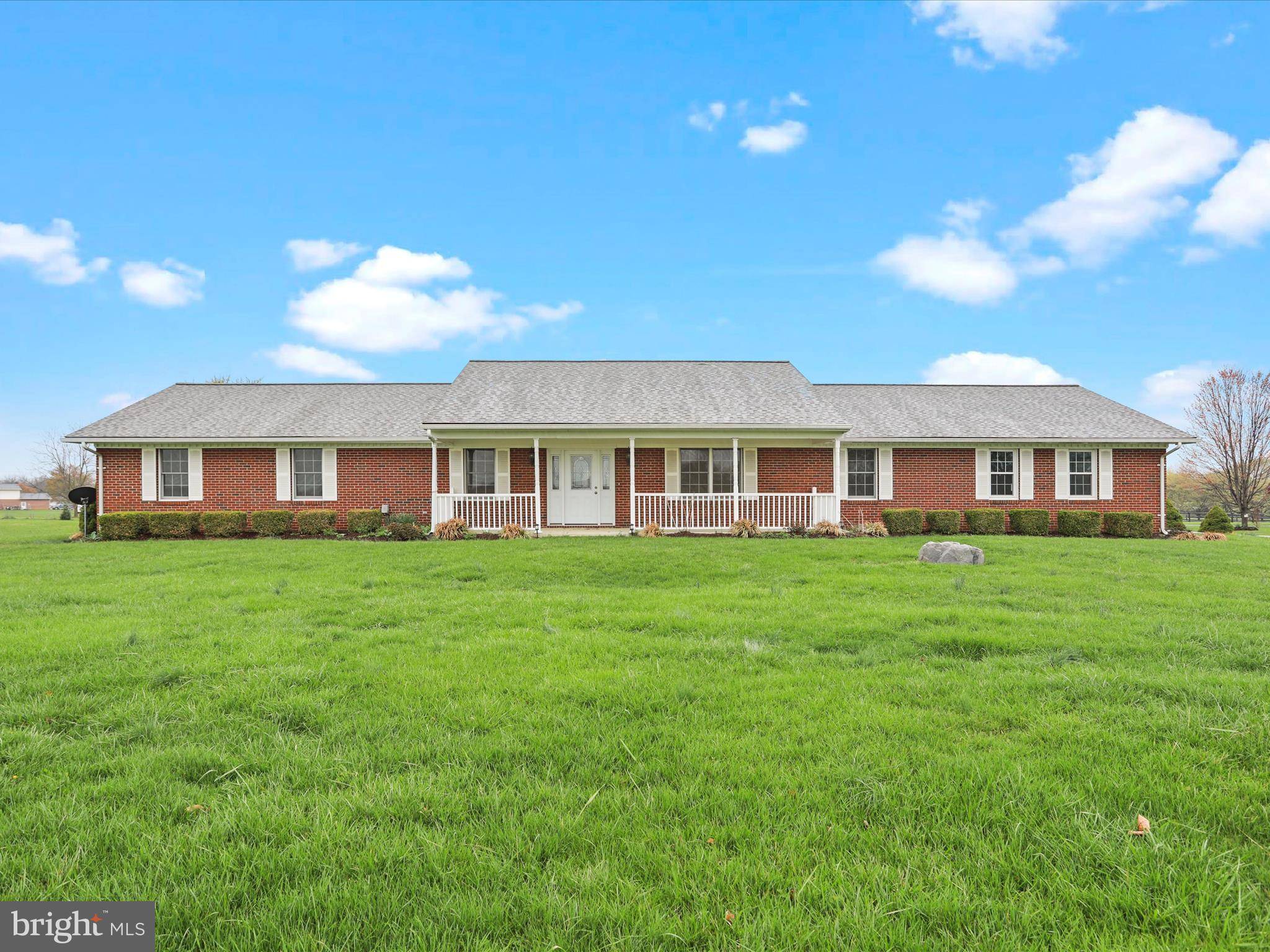 Ranson, WV 25438,33 LONE OAK RD