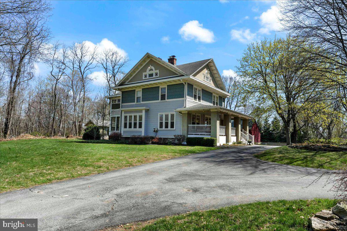 West Chester, PA 19382,730 W NIELDS ST