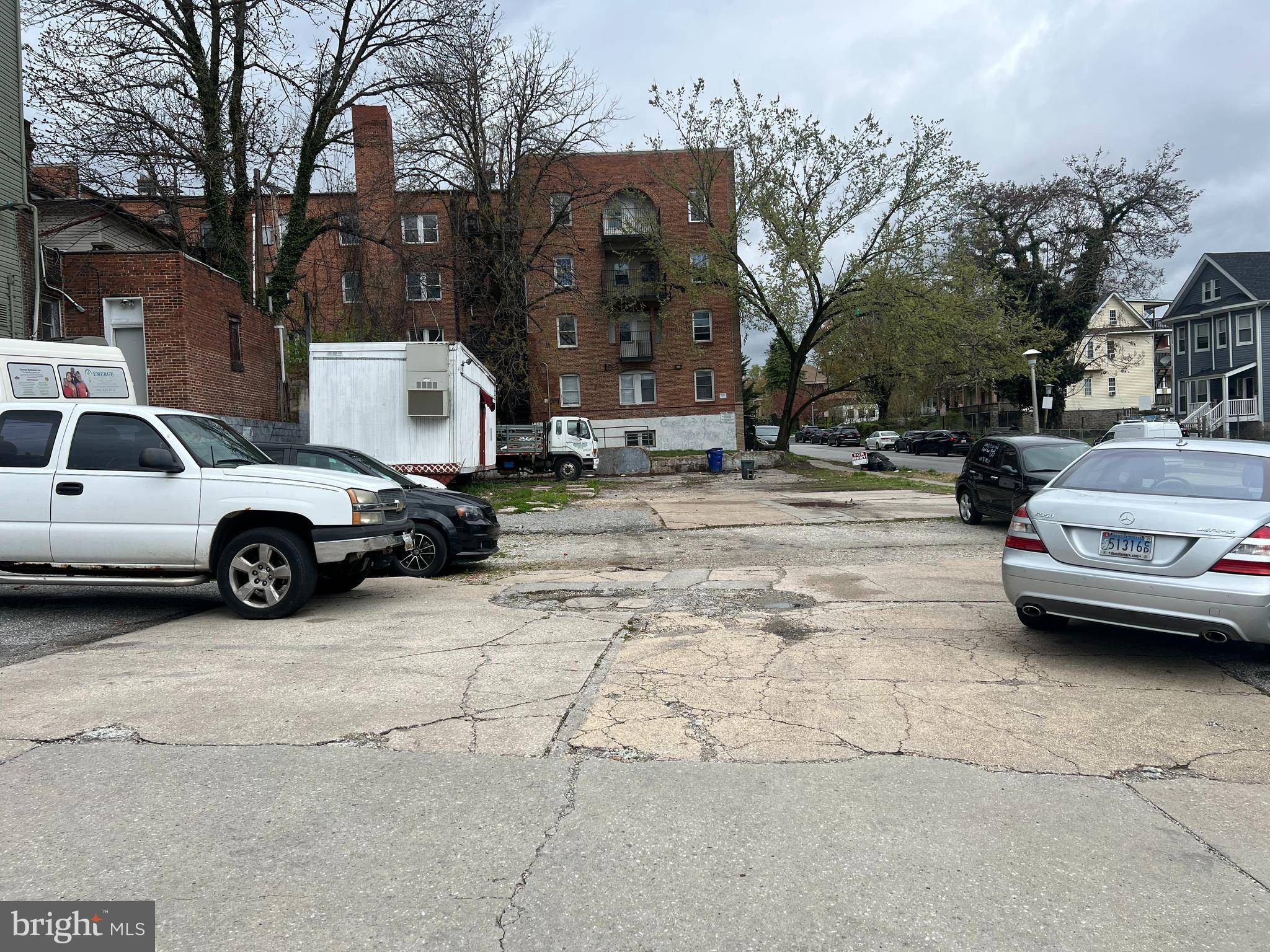 Baltimore, MD 21216,2100 DENISON ST