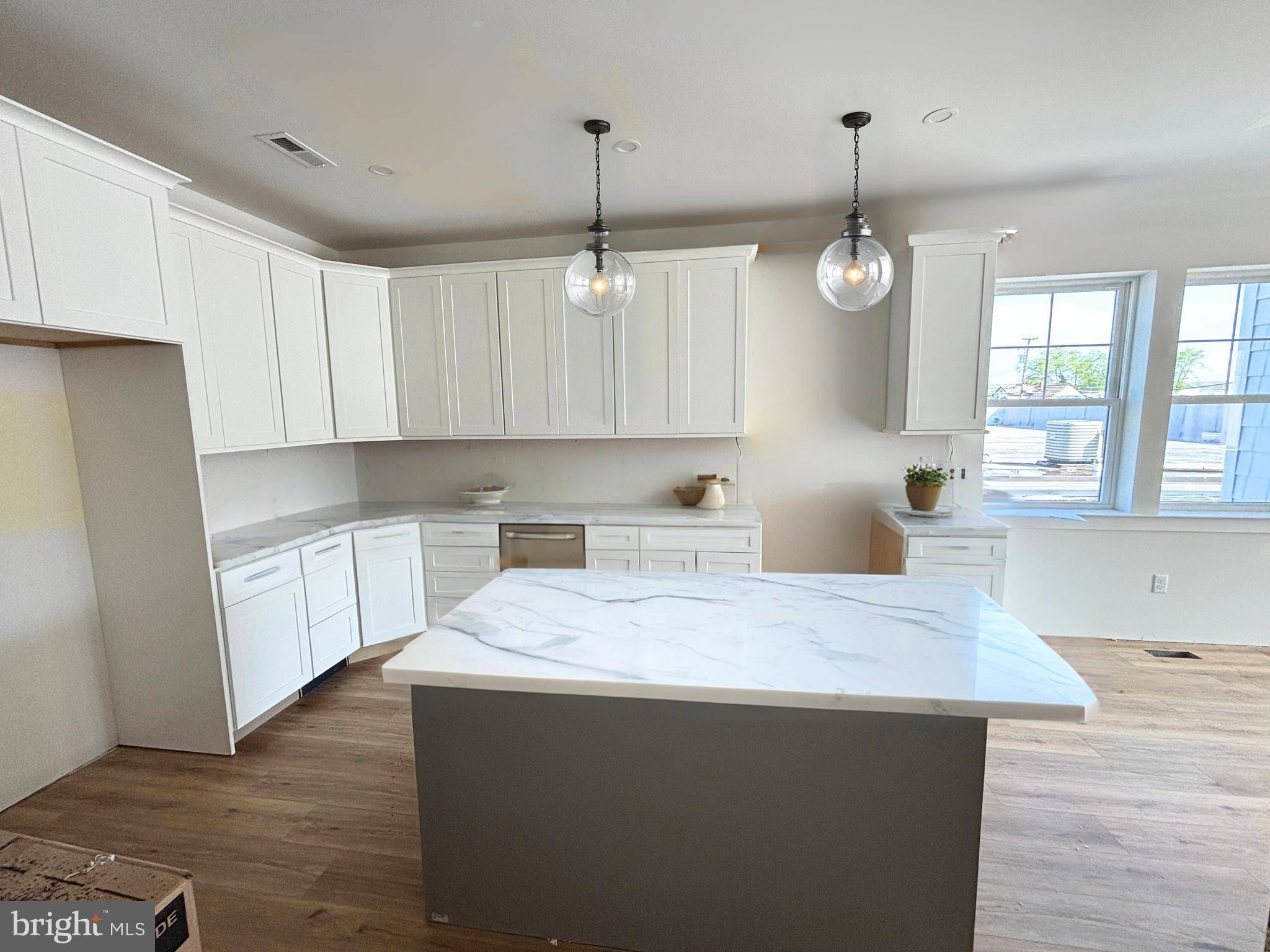 Wildwood Crest, NJ 08260,103 W ASTER RD