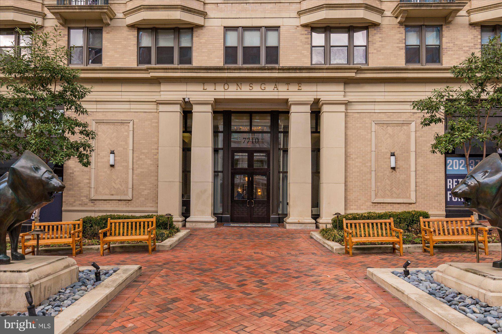 Bethesda, MD 20814,7710 WOODMONT AVE #513