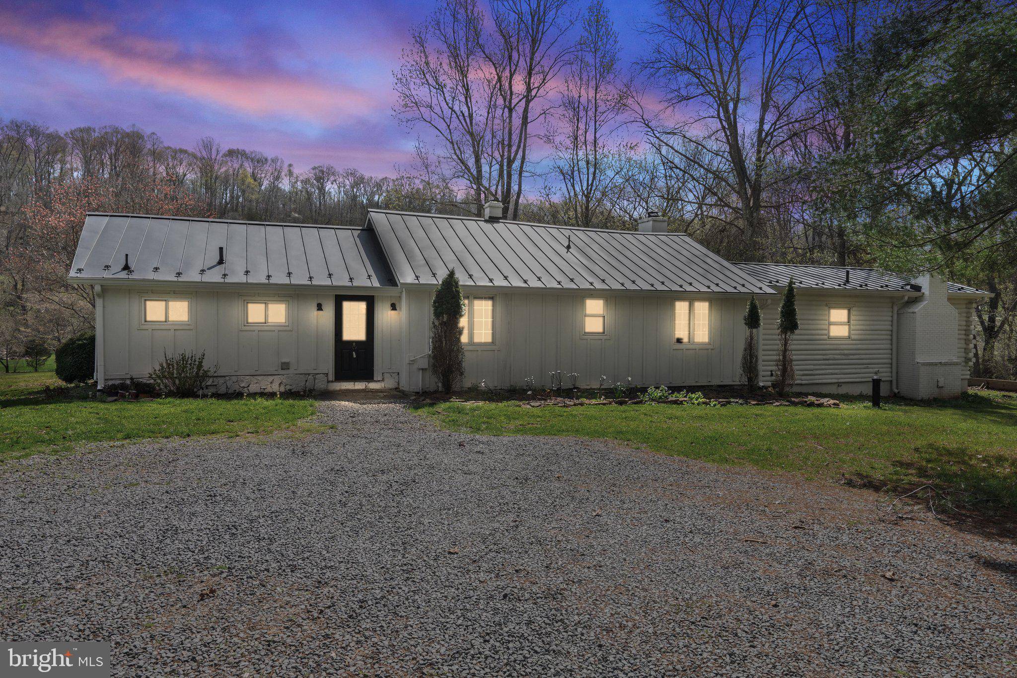 Middleburg, VA 20117,38271 LIME KILN RD
