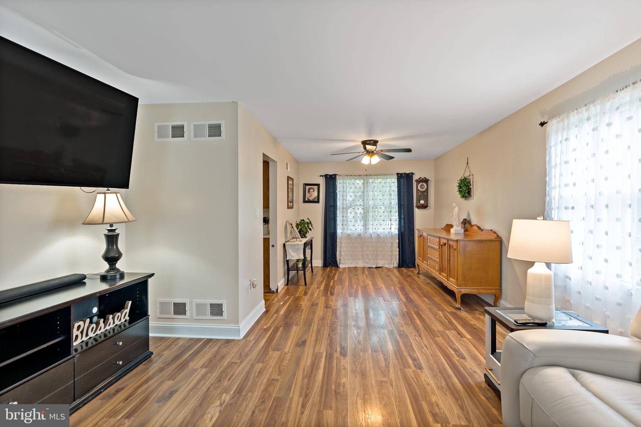 Falling Waters, WV 25419,31 PEMBROKE LN