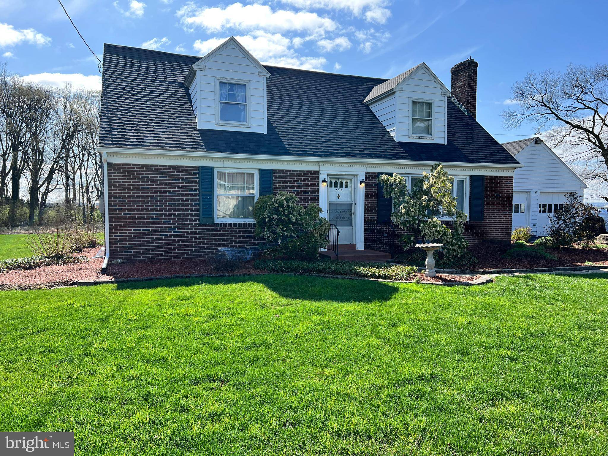 Lancaster, PA 17603,135 WEAVER RD