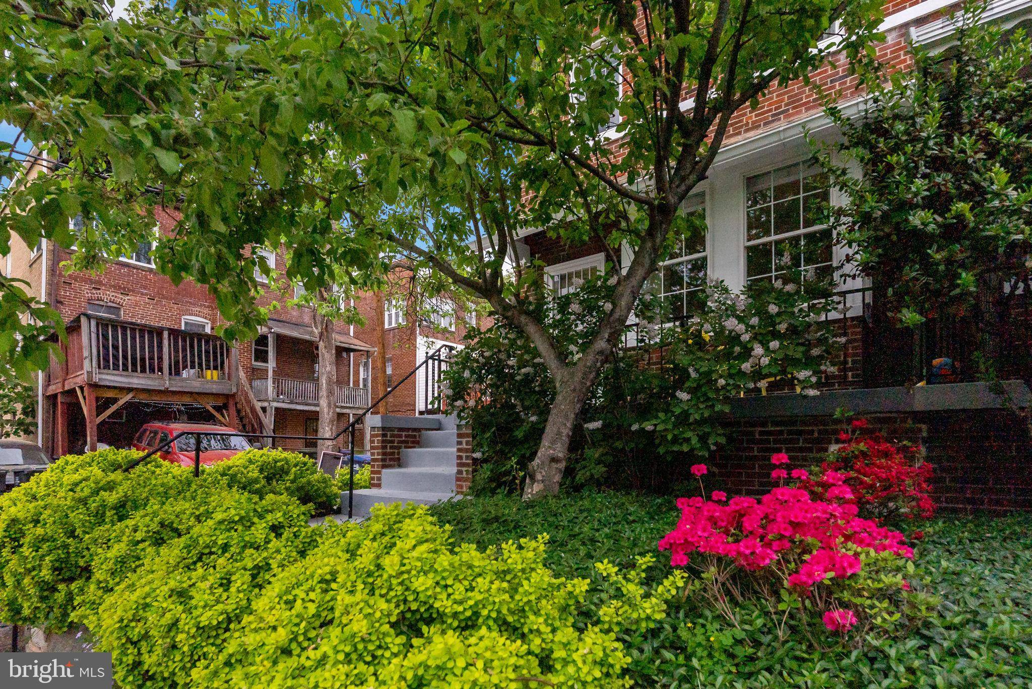 Washington, DC 20012,729 TEWKESBURY PL NW