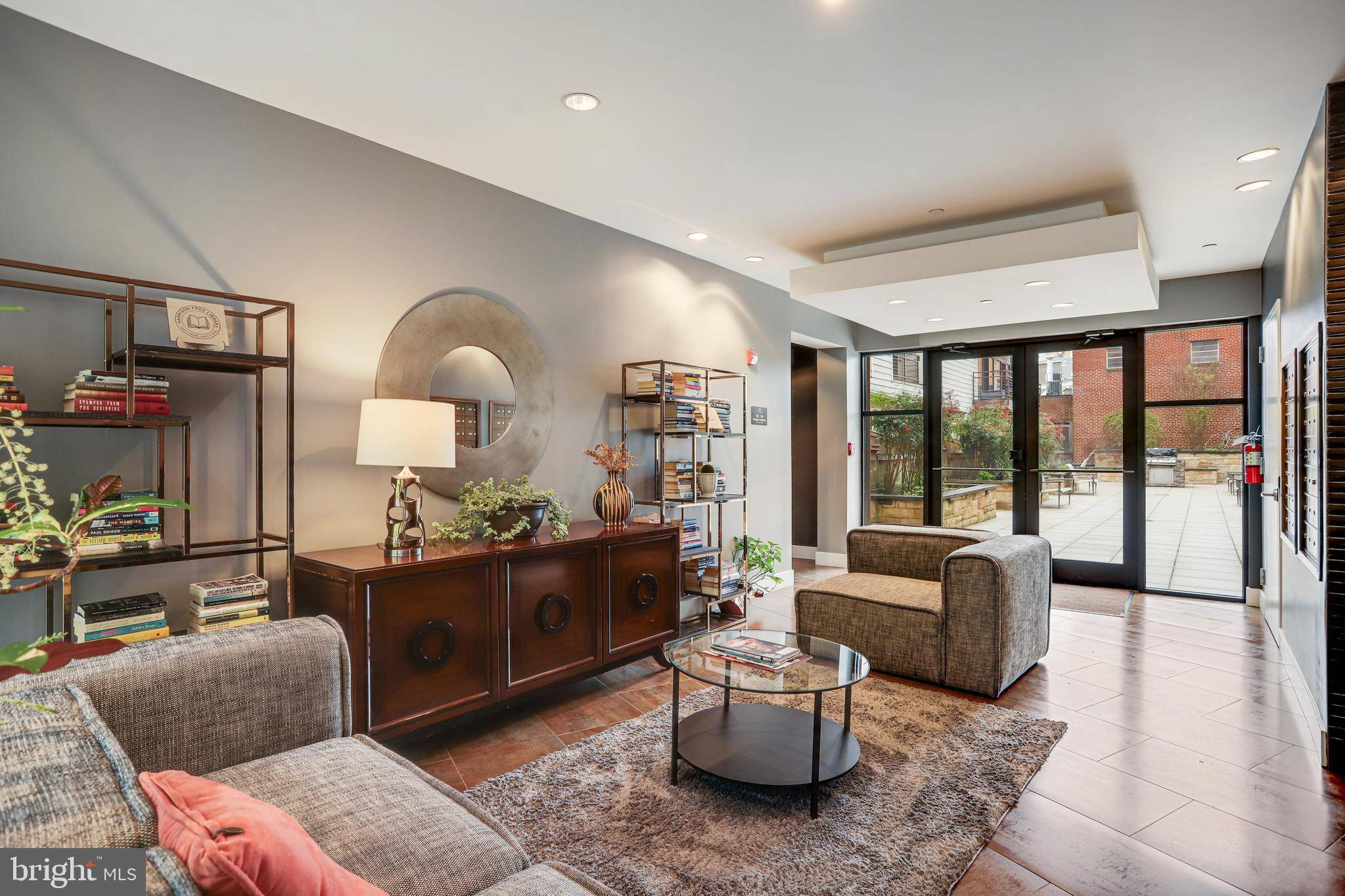 Washington, DC 20015,5201B WISCONSIN AVE NW #302