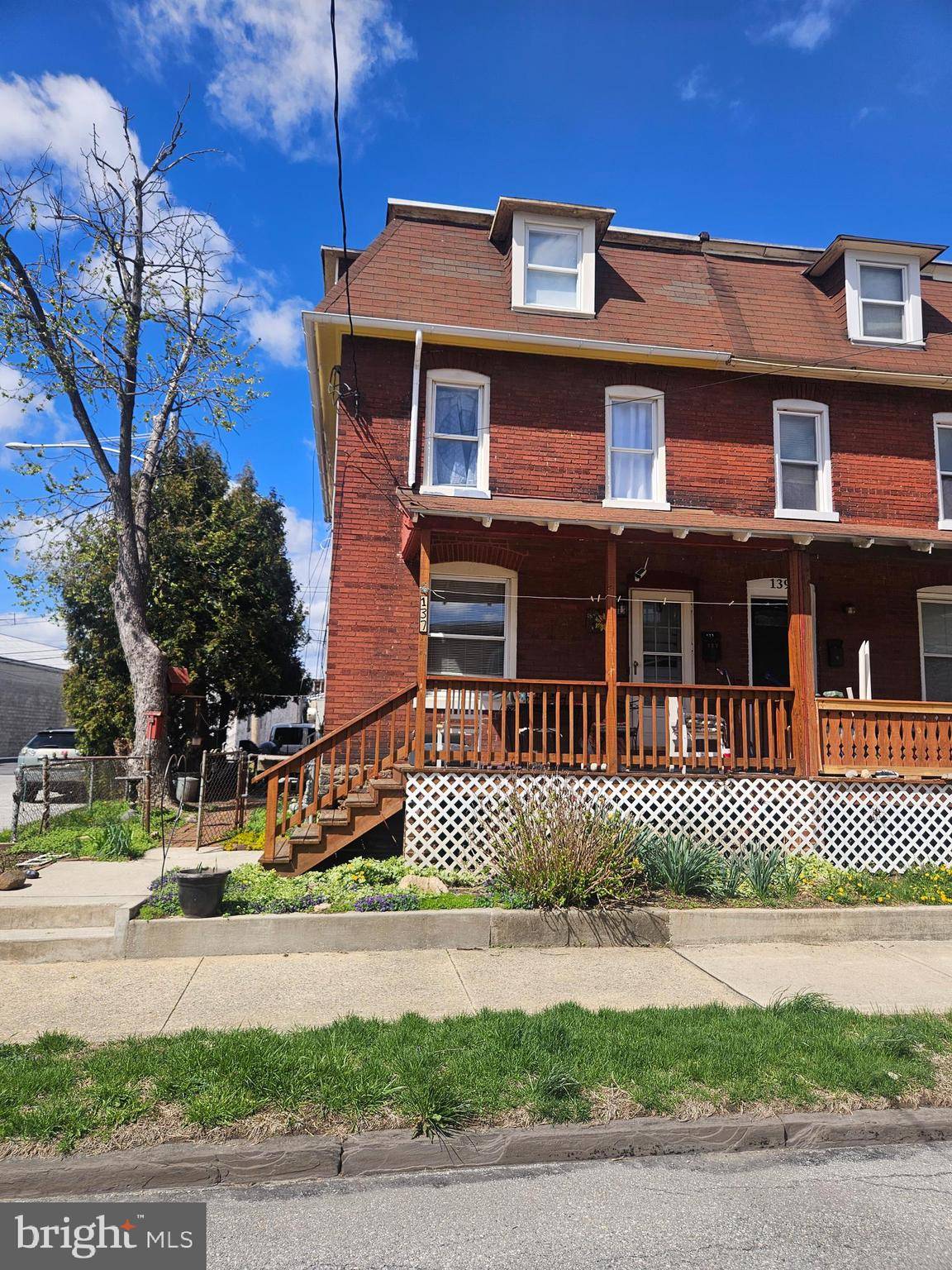 Downingtown, PA 19335,137 WASHINGTON AVE