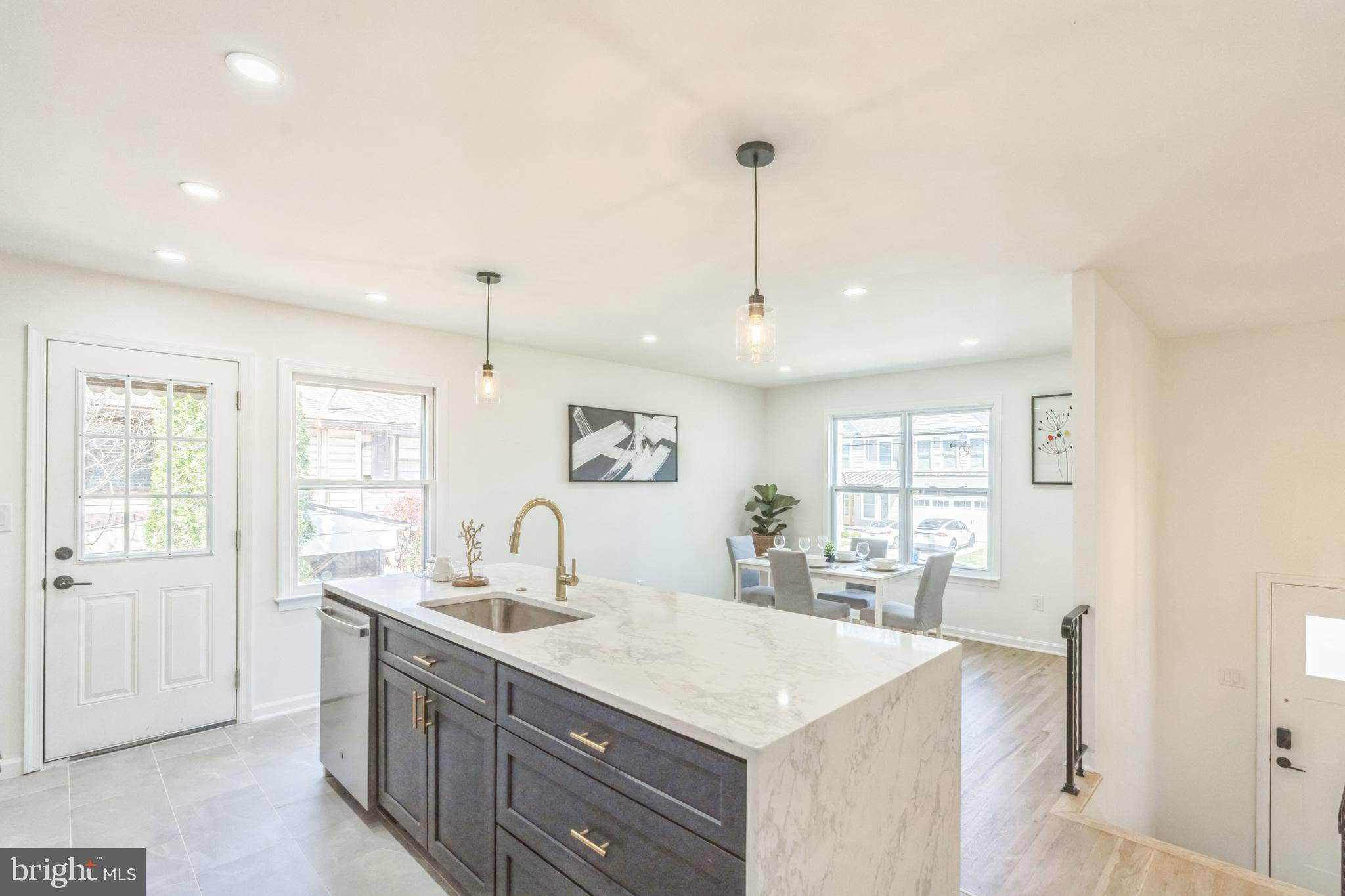 Kensington, MD 20895,3818 LAWRENCE AVE