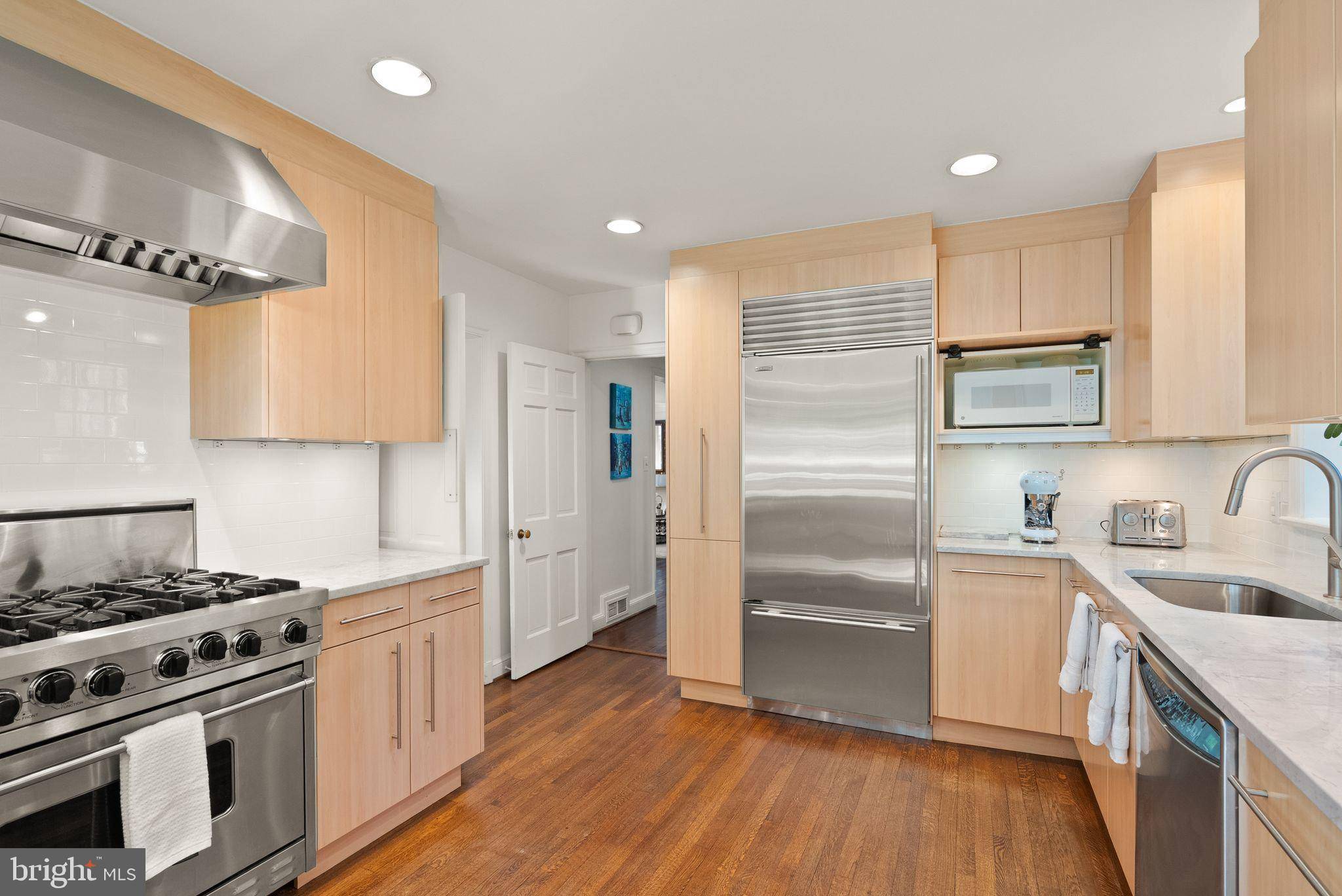 Washington, DC 20016,5152 MANNING PL NW