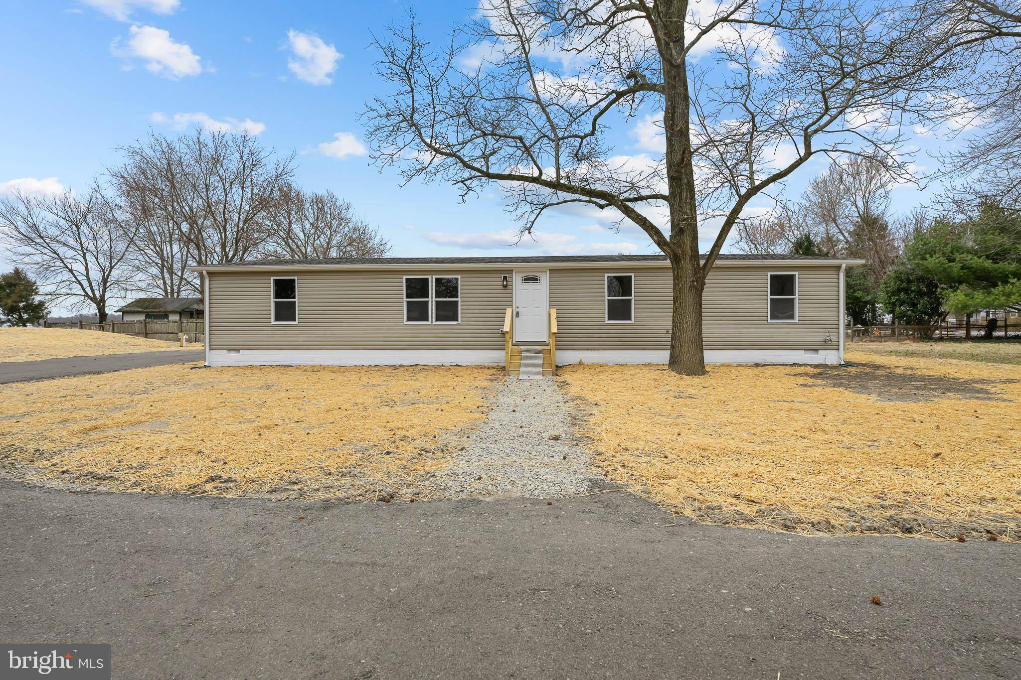 Clayton, DE 19938,2046 DOWNS CHAPEL RD