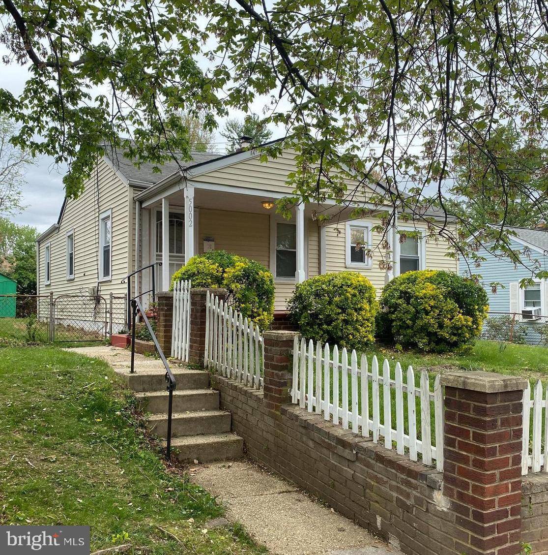 College Park, MD 20740,5002 LACKAWANNA ST