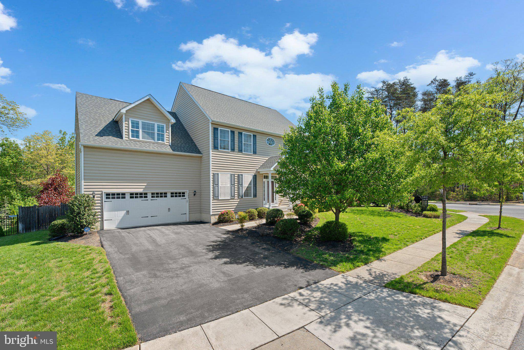 Severna Park, MD 21146,302 LISTMAN CT