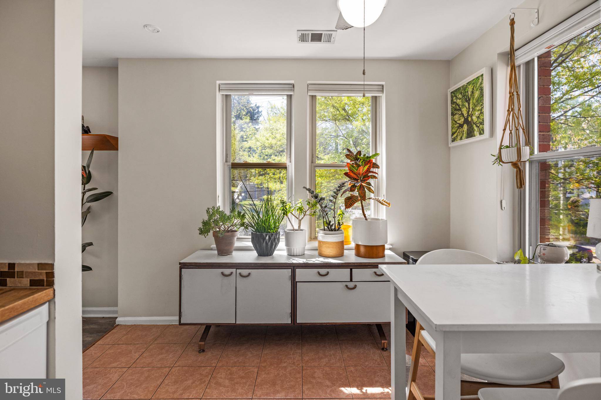 Washington, DC 20017,1210 PERRY ST NE #201