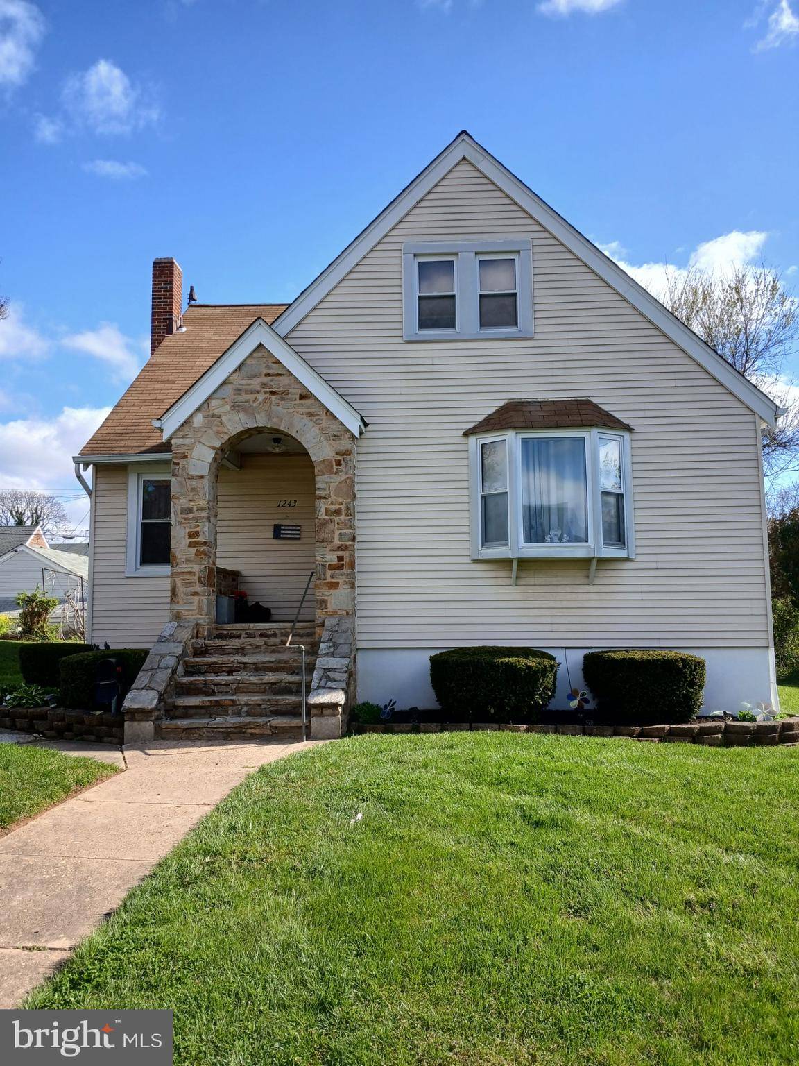 Baltimore, MD 21227,1243 TEN OAKS RD