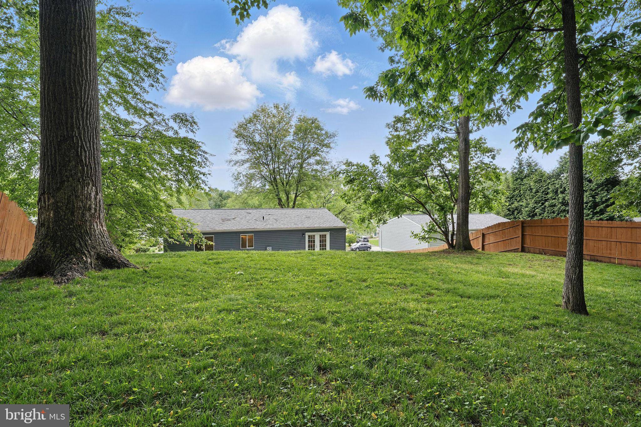 North Springfield, VA 22151,7310 HUSKY LN