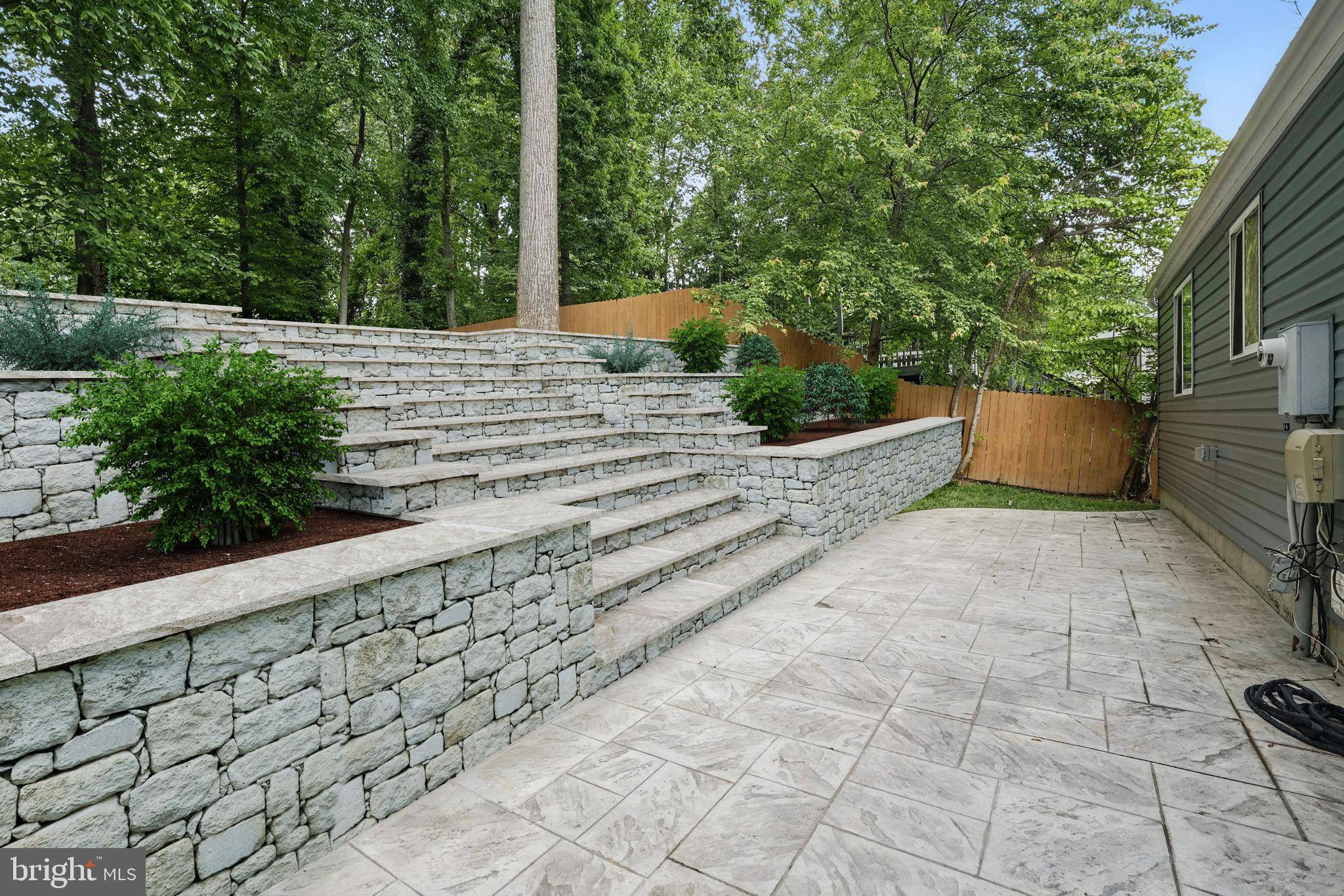 North Springfield, VA 22151,7310 HUSKY LN