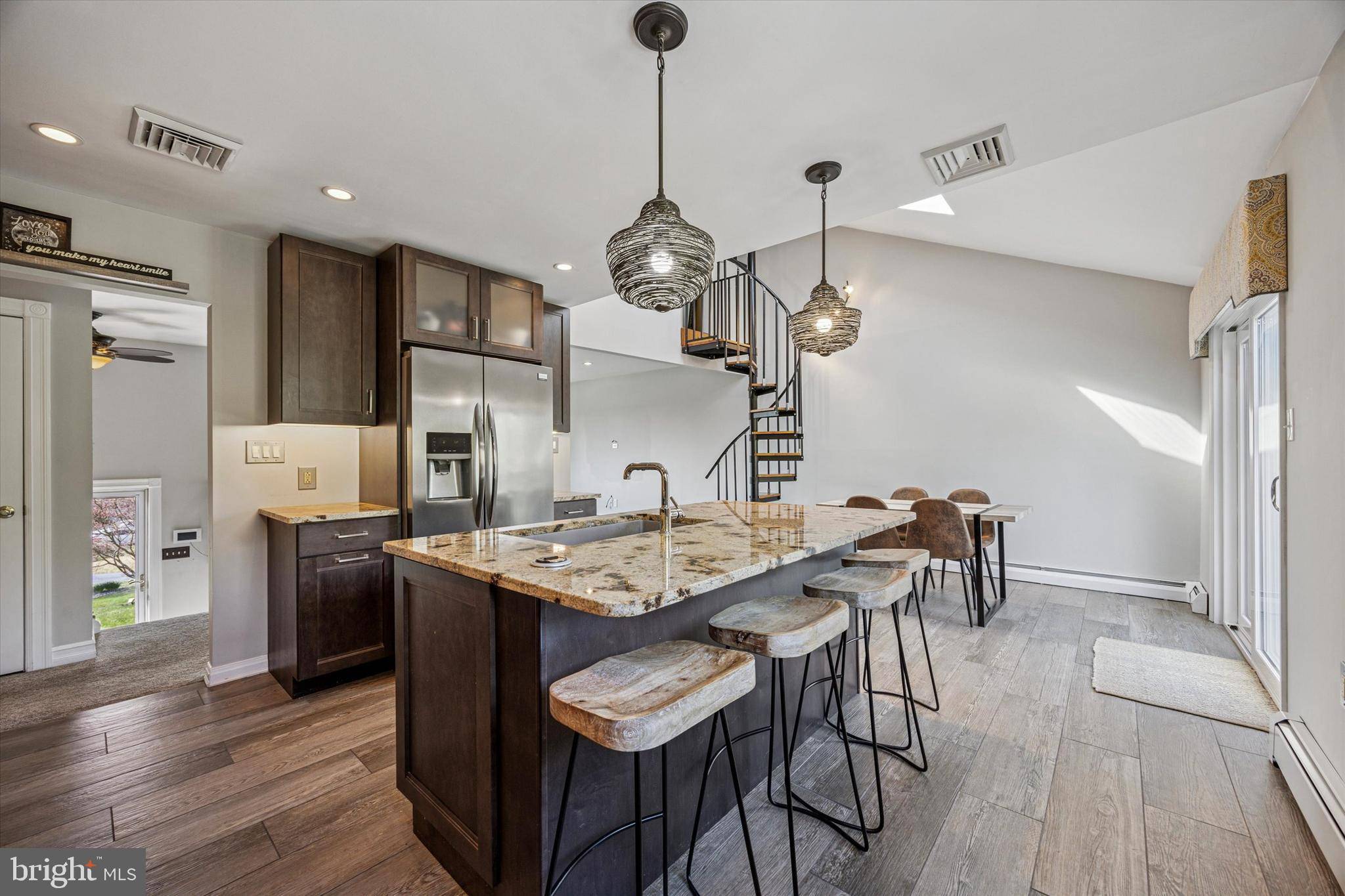 Norristown, PA 19403,541 LEXINGTON LN