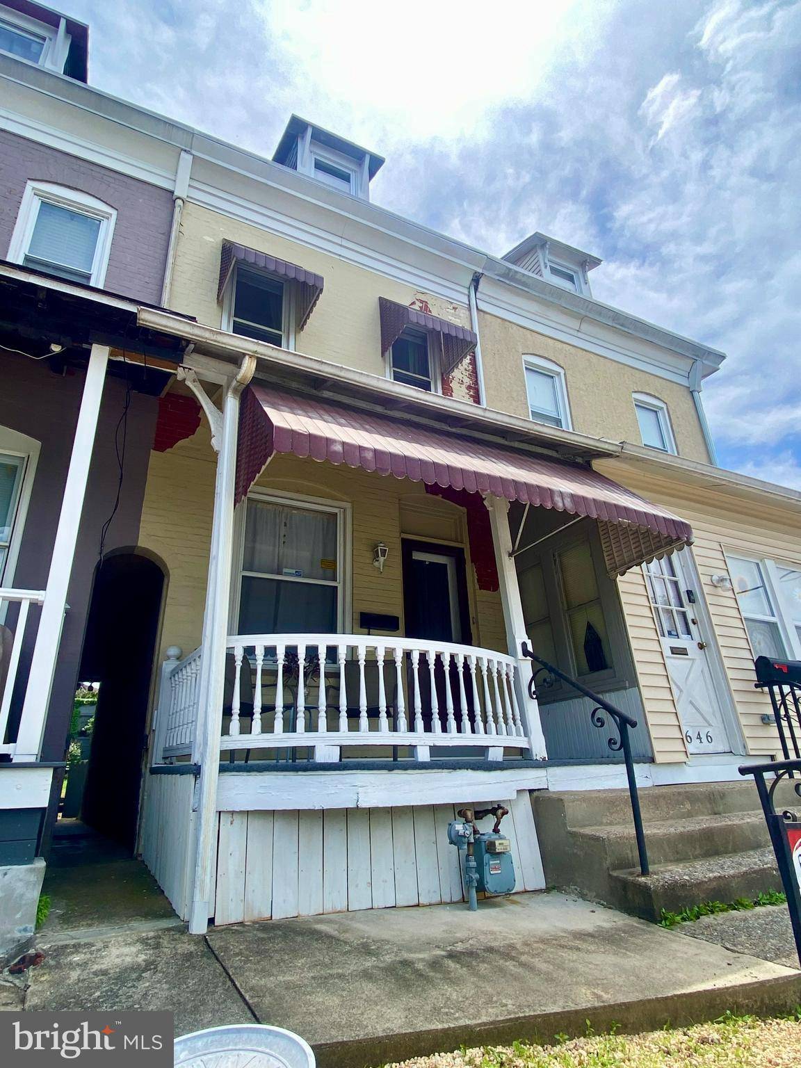 Reading, PA 19611,644 FERN AVE