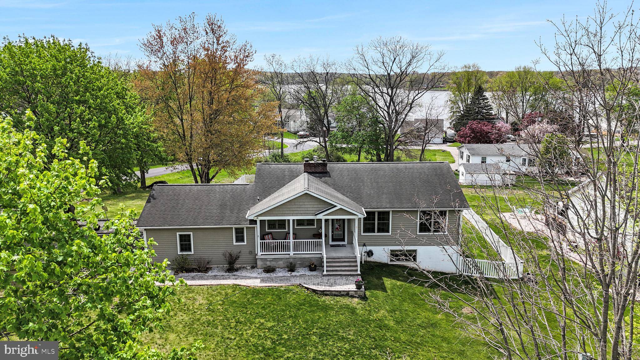 East Berlin, PA 17316,6 CURTIS DR