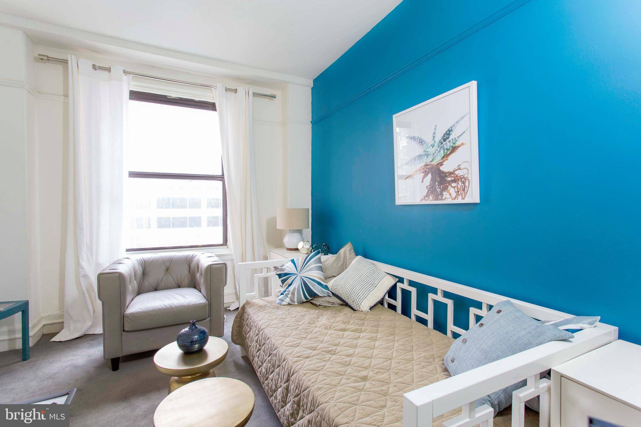Philadelphia, PA 19107,1229 CHESTNUT ST #221