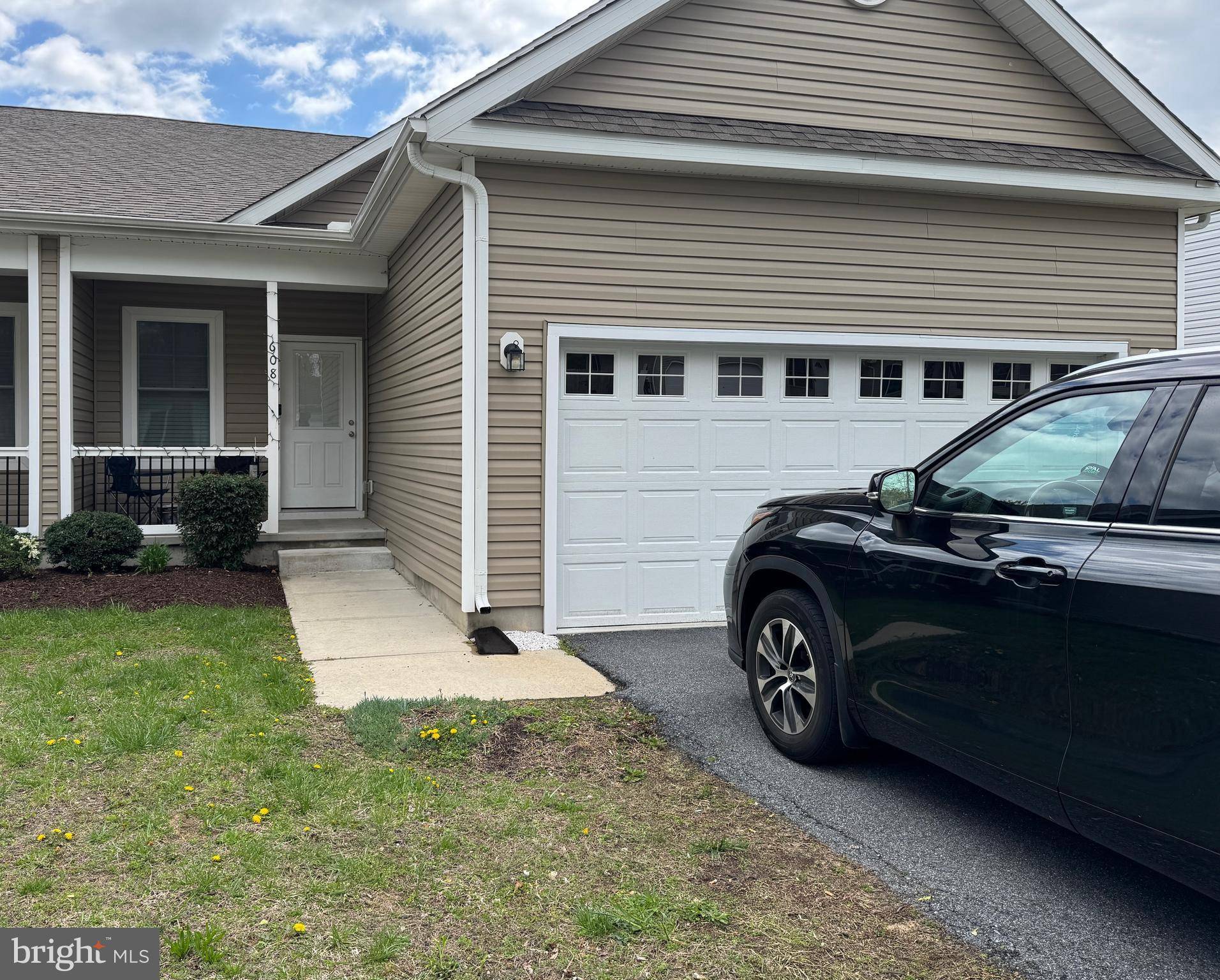 Milford, DE 19963,608 BEECHWOOD AVE