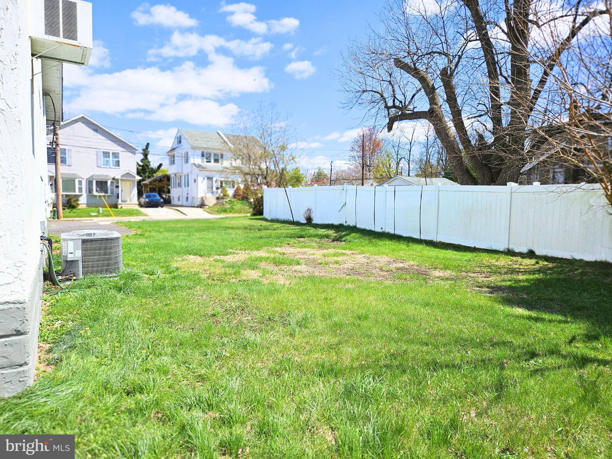 Folcroft, PA 19032,535 ASHLAND AVE