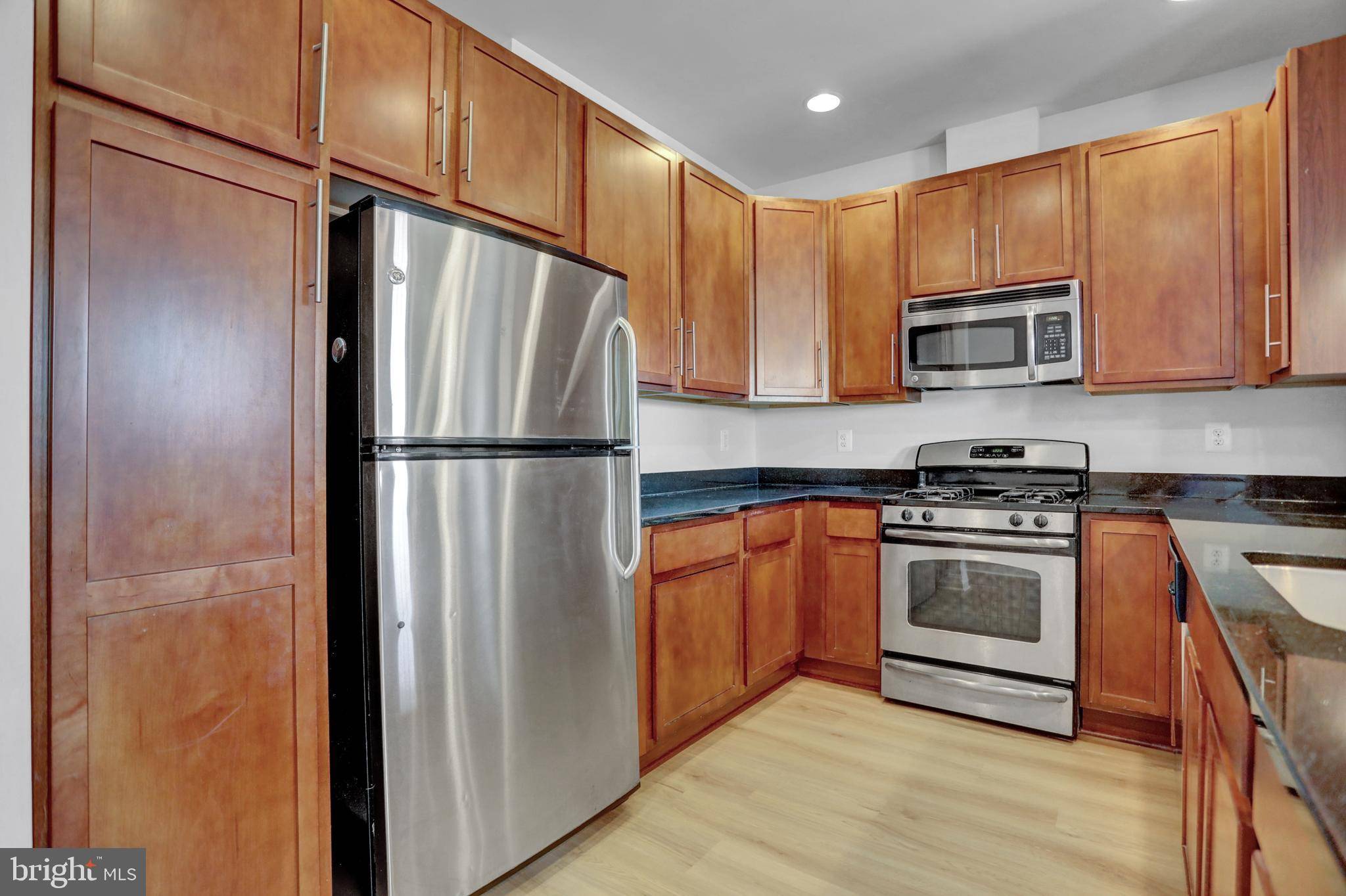 Fulton, MD 20759,7654 MAPLE LAWN BLVD #33