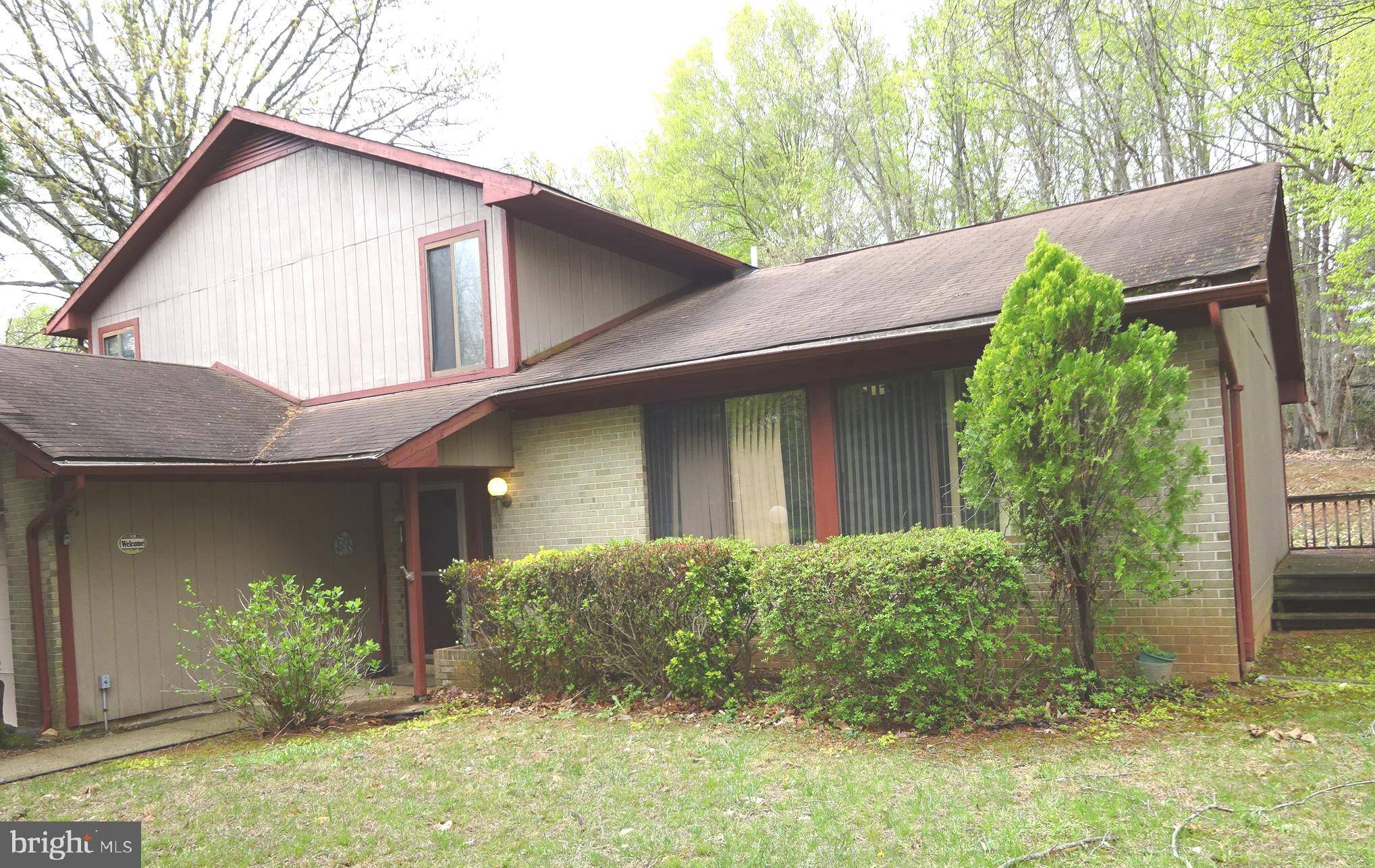 Woodbridge, VA 22193,14980 BARKWOOD DR