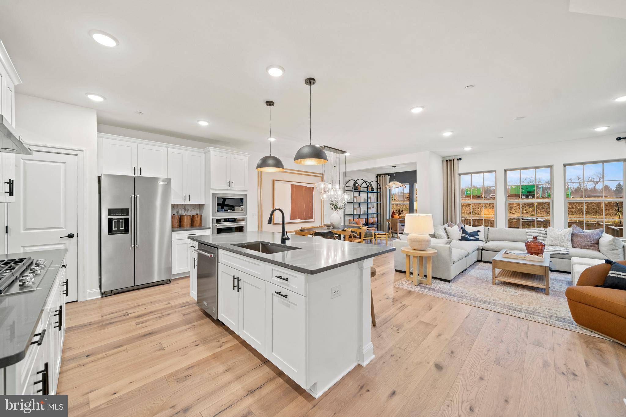 Glen Mills, PA 19342,302 MILTON STAMP DR