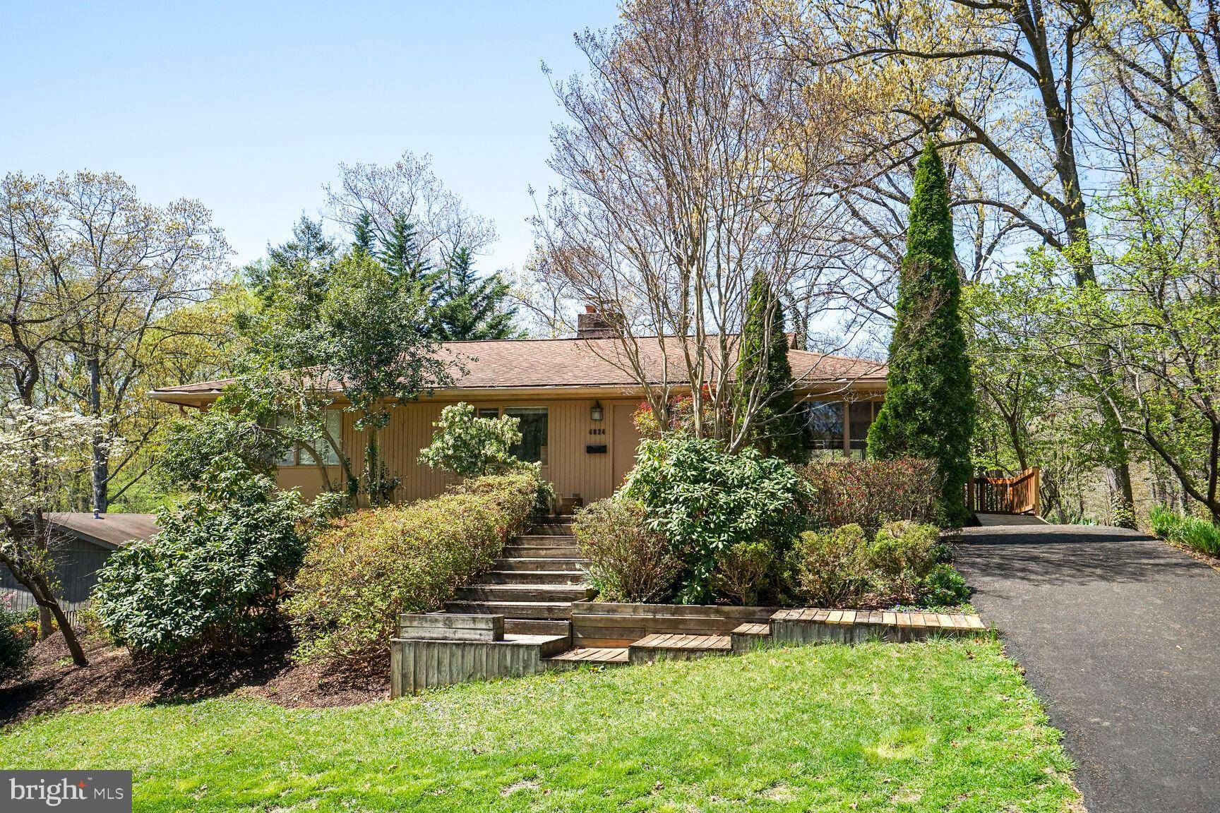 Annandale, VA 22003,4024 IVA LN