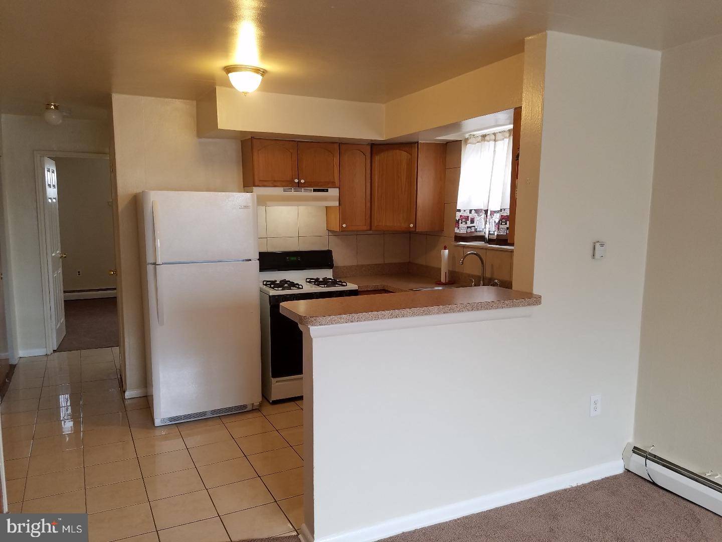 Philadelphia, PA 19111,553 FANSHAWE ST #2ND FL