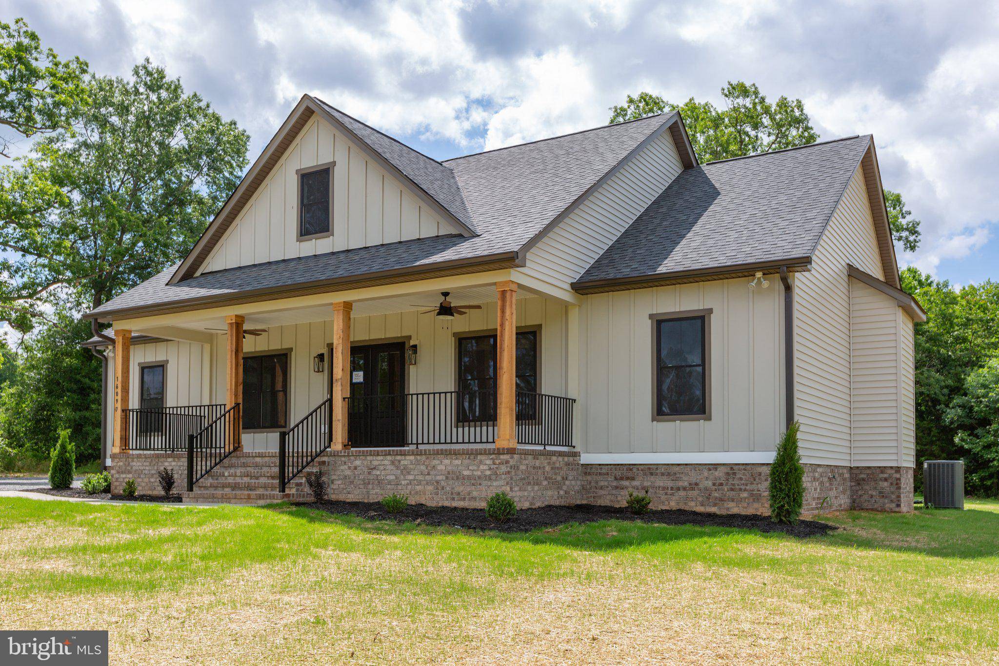 Mineral, VA 23117,885 BUCKNERS LANE (COMPASS COVE AT LAKE ANNA)