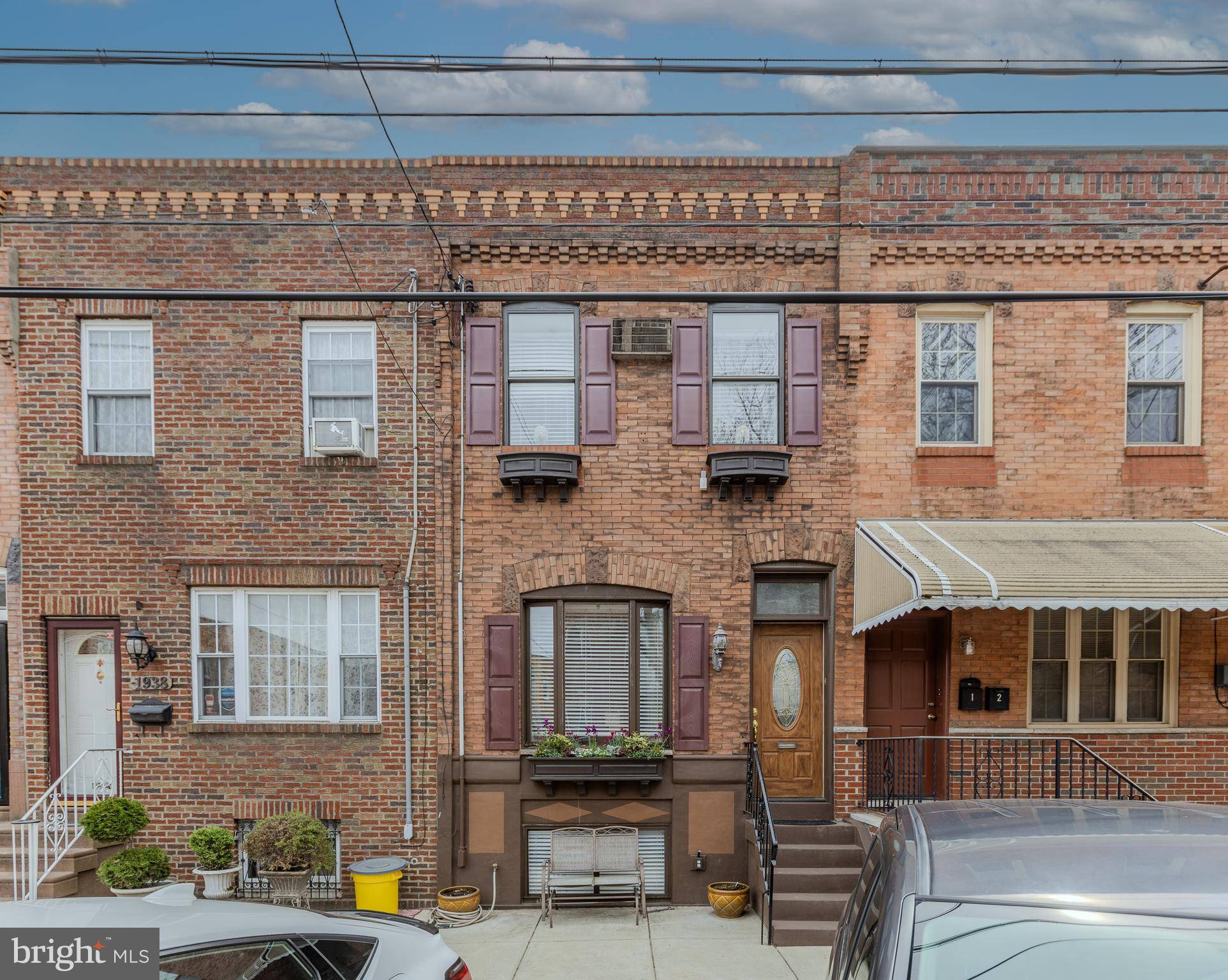 Philadelphia, PA 19145,1940 WOLF ST