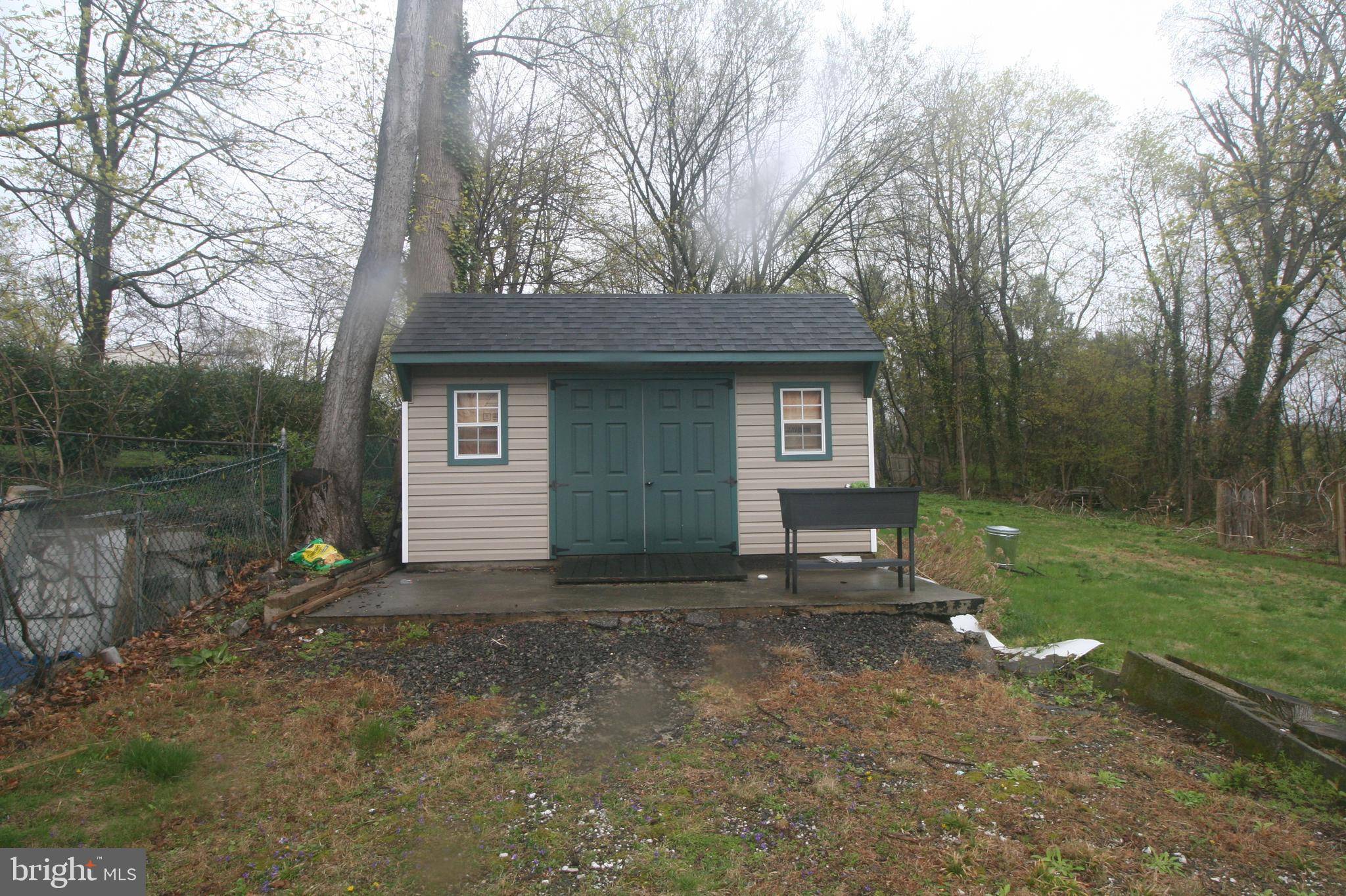 Penndel, PA 19047,927 BELLEVUE AVE
