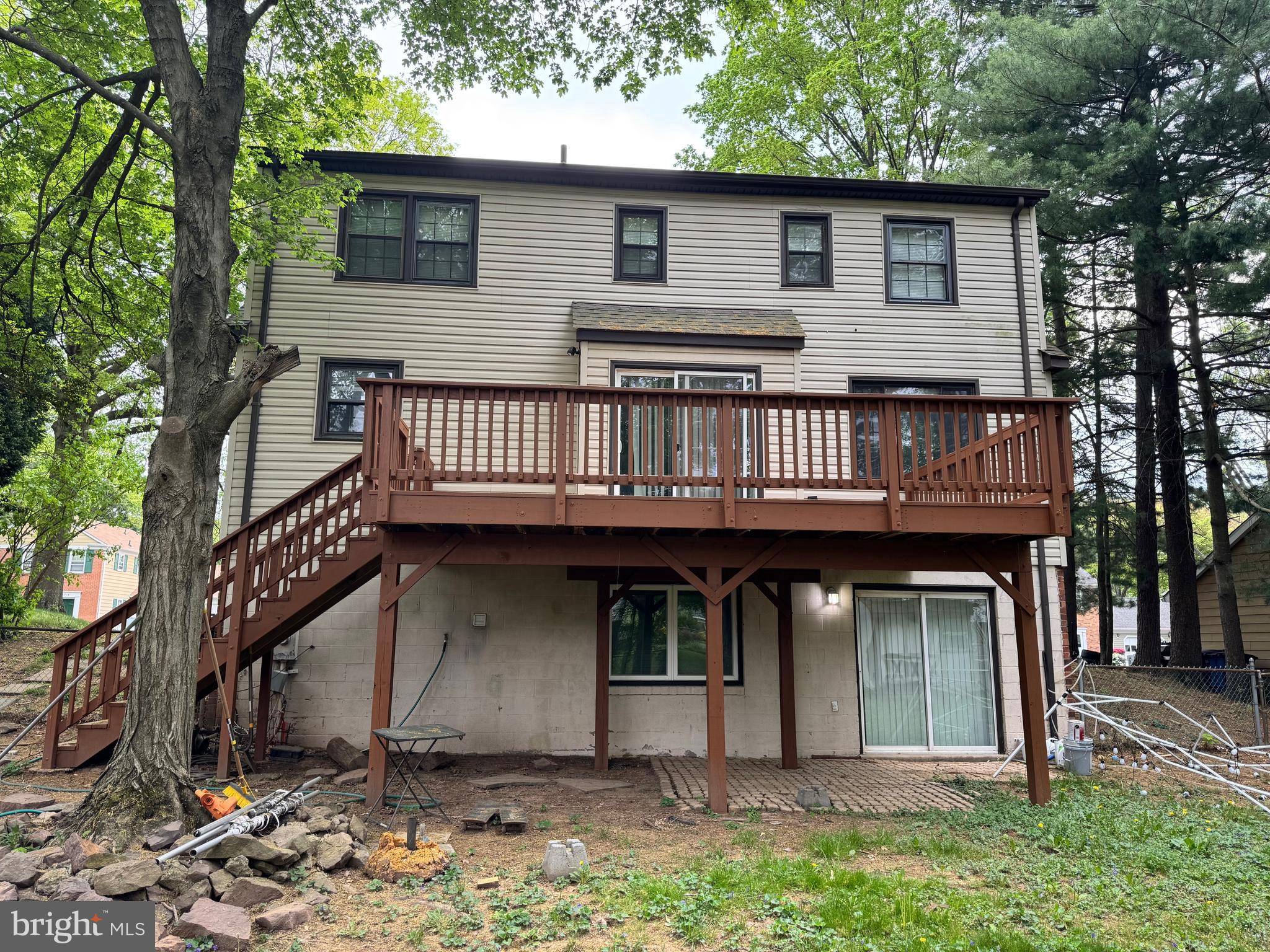 Herndon, VA 20170,719 PALMER DR