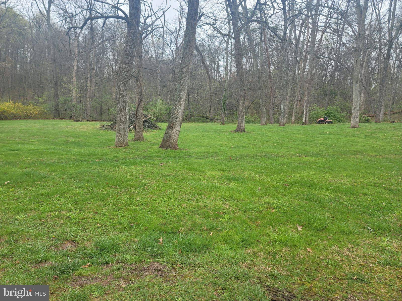 Dover, PA 17315,126 PICKETT RD