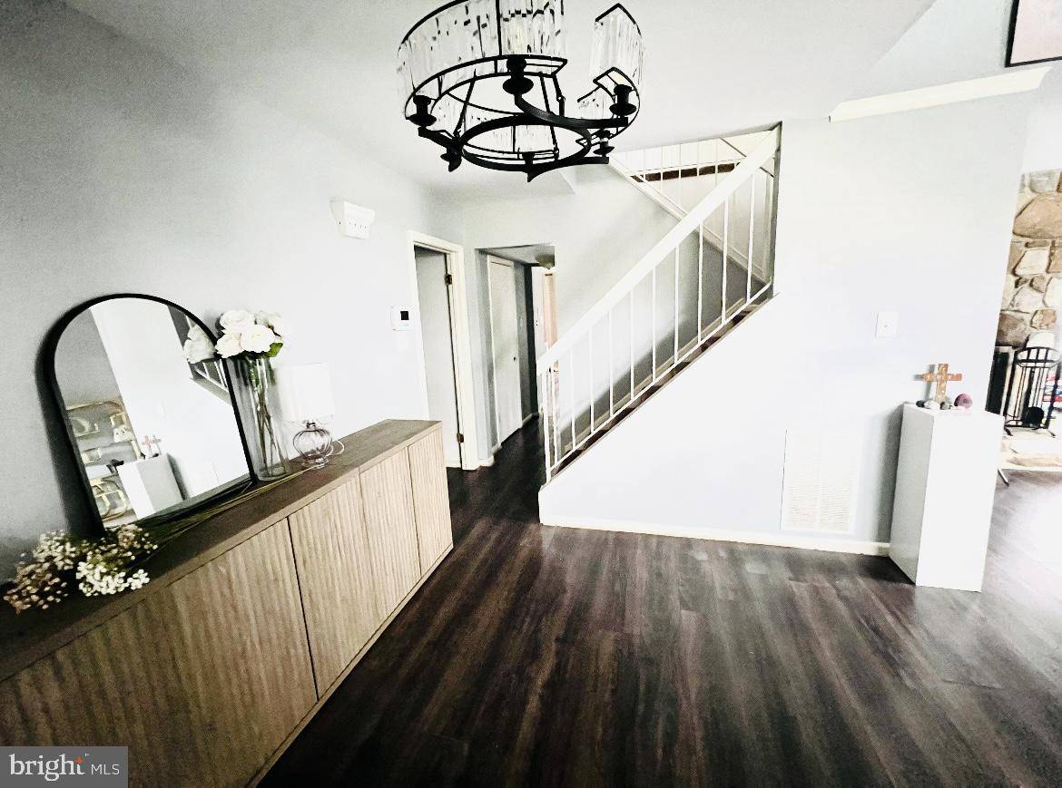 Sicklerville, NJ 08081,13 DEL SOL PL