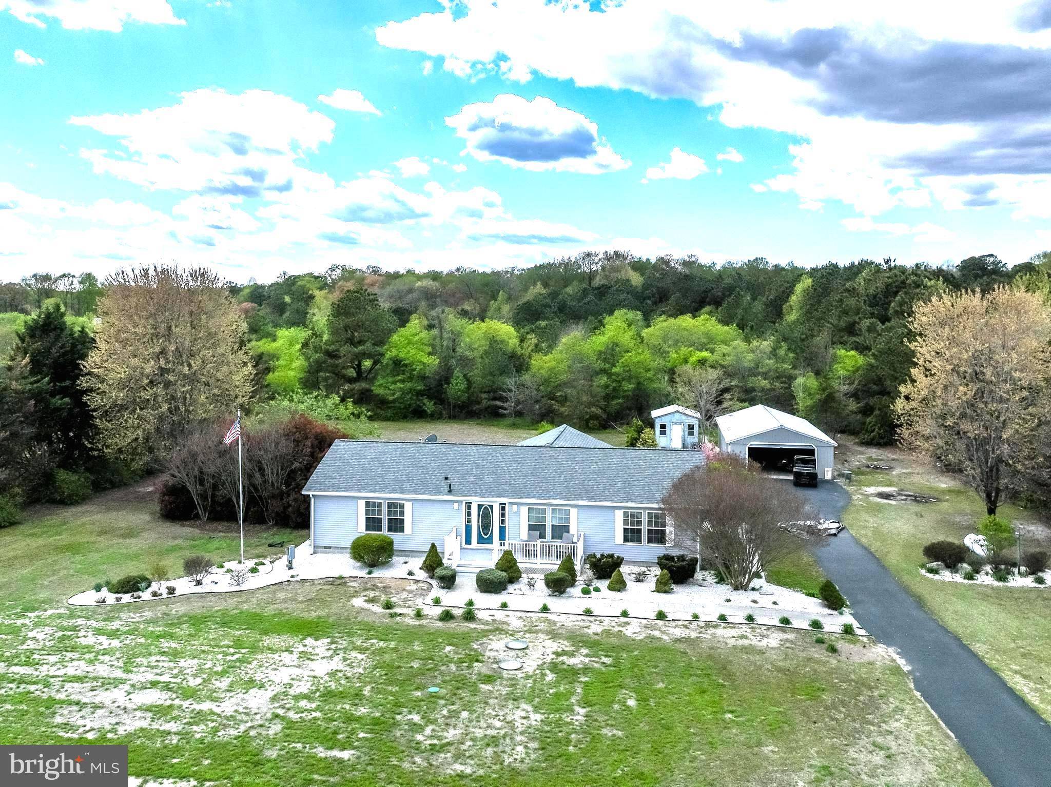 Laurel, DE 19956,34480 HITCH POND RD