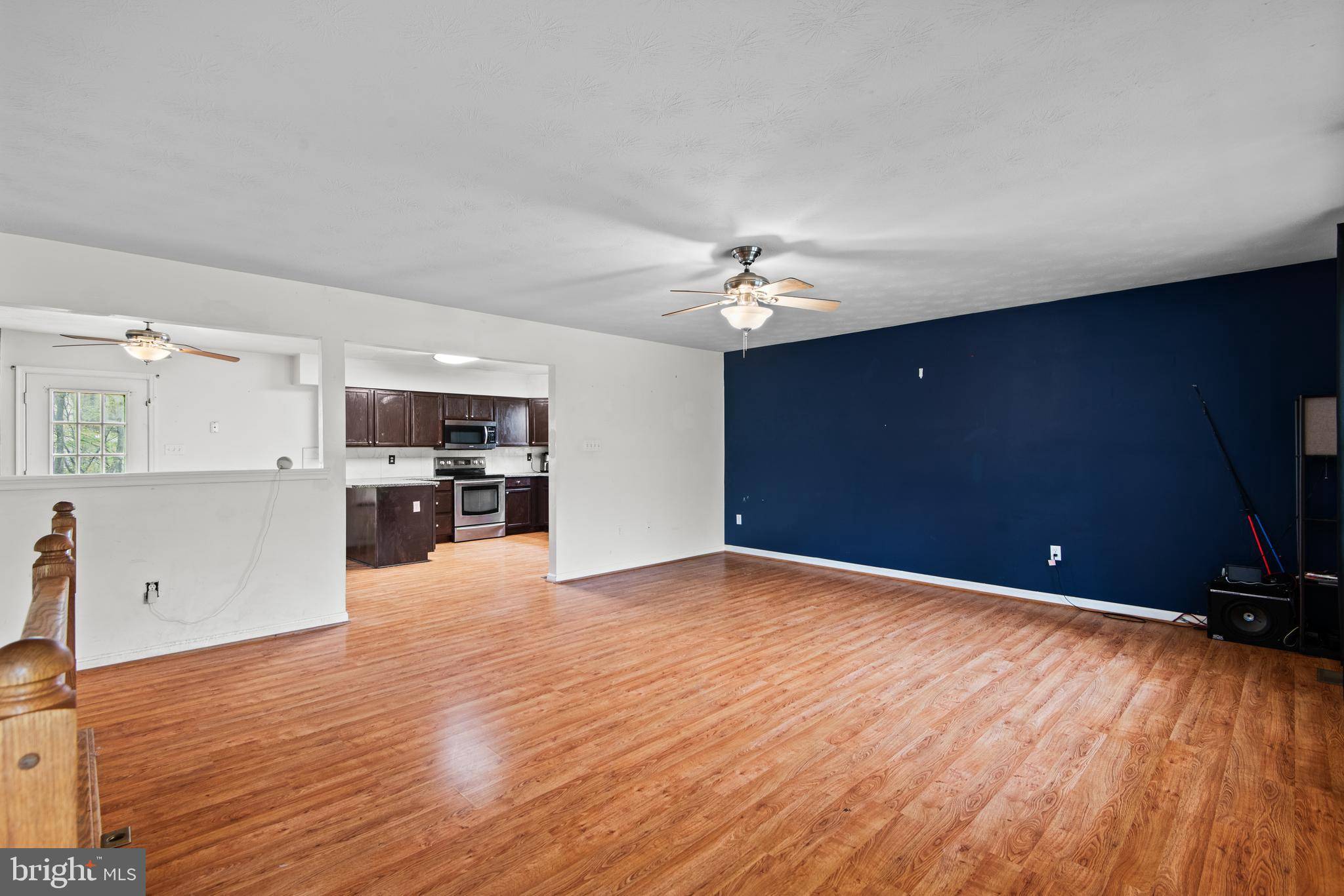 Front Royal, VA 22630,31 OLD OAK LN
