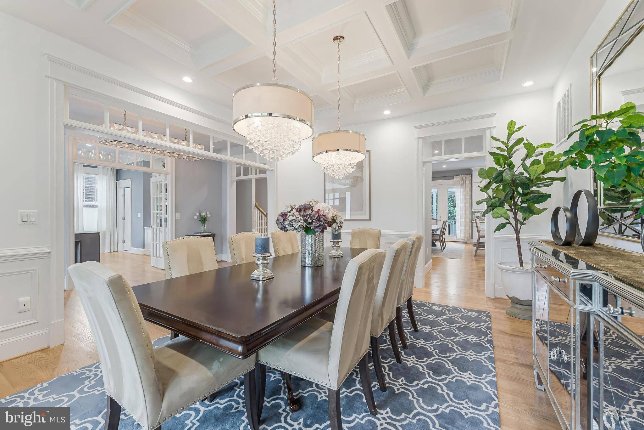 Arlington, VA 22201,620 N LINCOLN ST