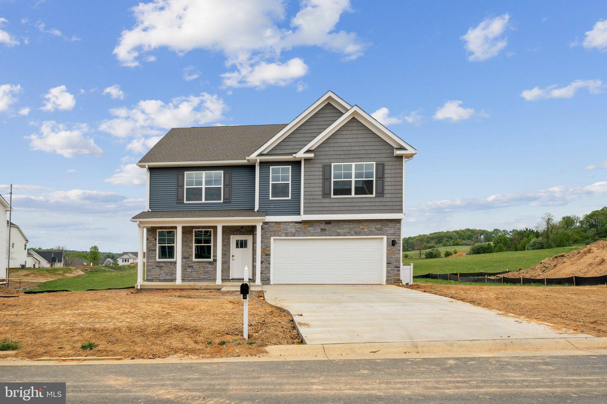 Staunton, VA 24401,80 WHISPERING OAKS DR