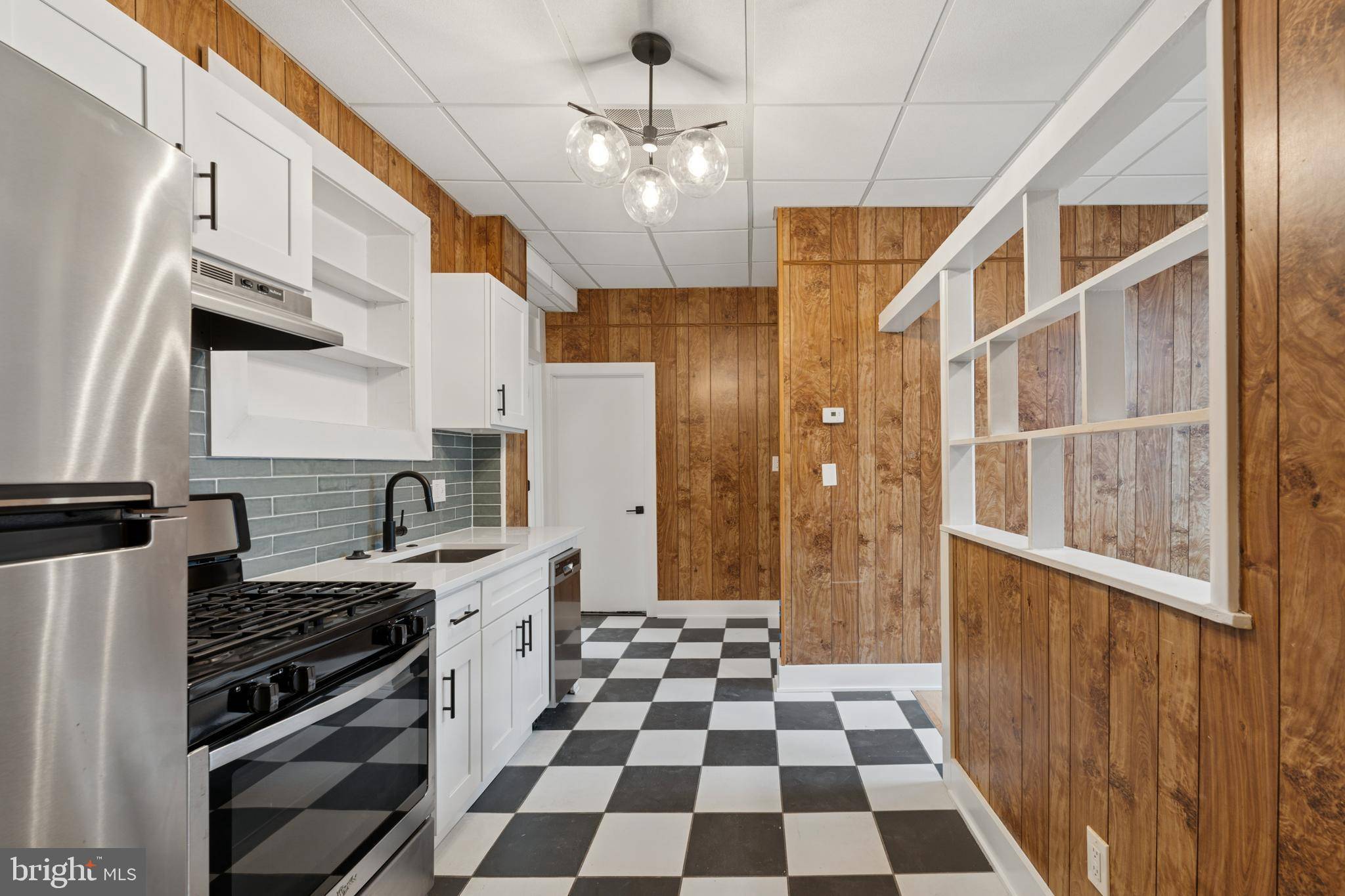 Philadelphia, PA 19125,2118 S DAUPHIN ST #2