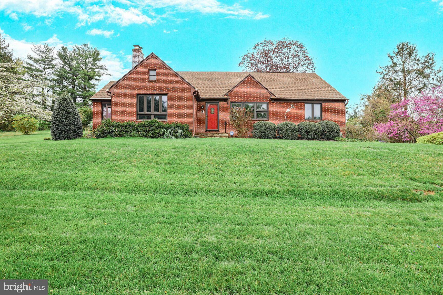 Westminster, MD 21157,8 PINE HILL DR