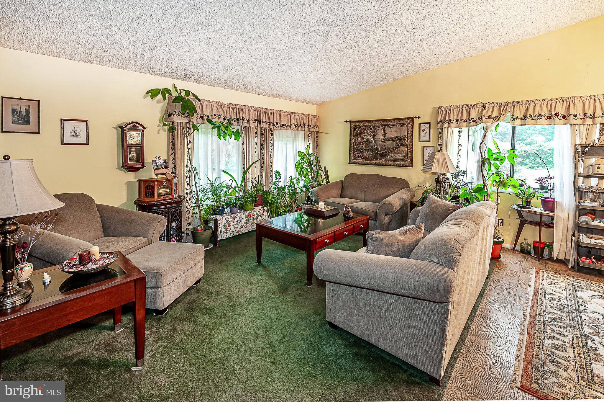 Sicklerville, NJ 08081,30 PATRICIA LN
