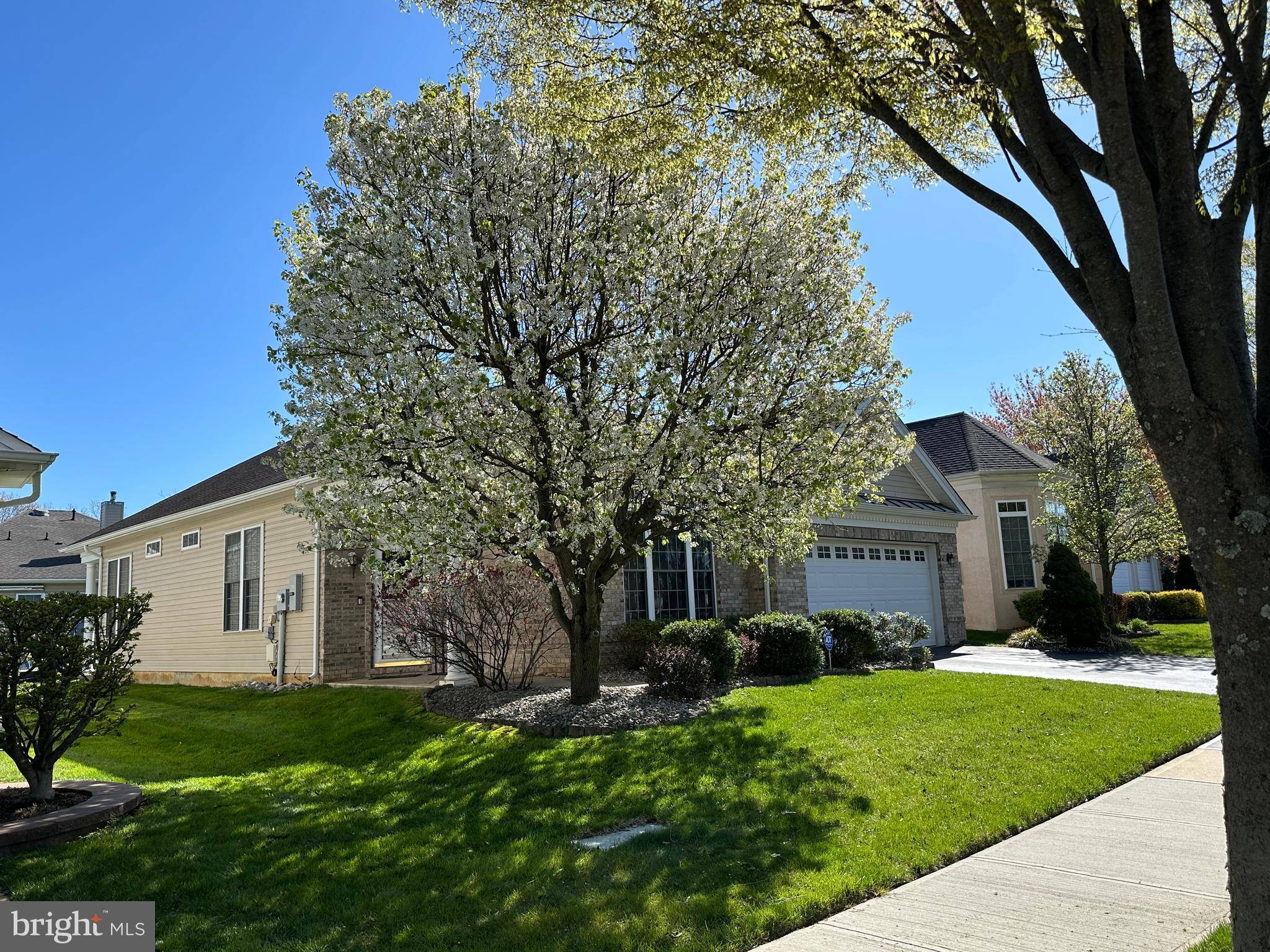 Cranbury, NJ 08512,35 GALILEO DR